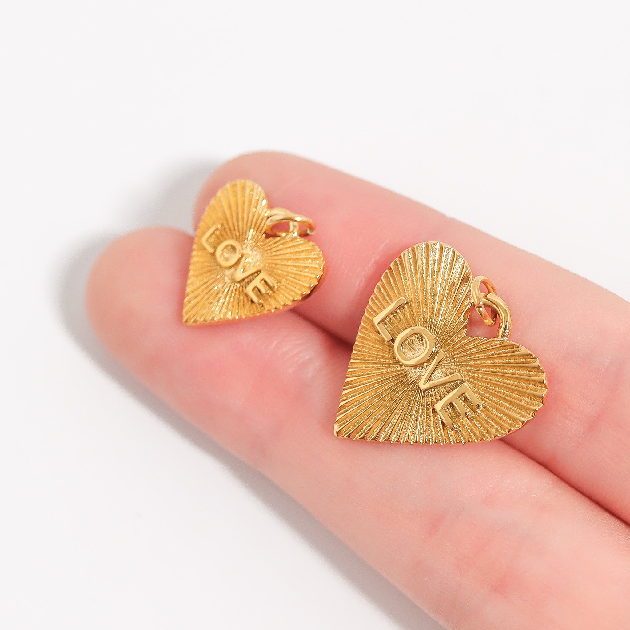 18K Gold PVD Stainless Steel Sunburst Heart Love Charm / PDL0233、mySite、dreamappss