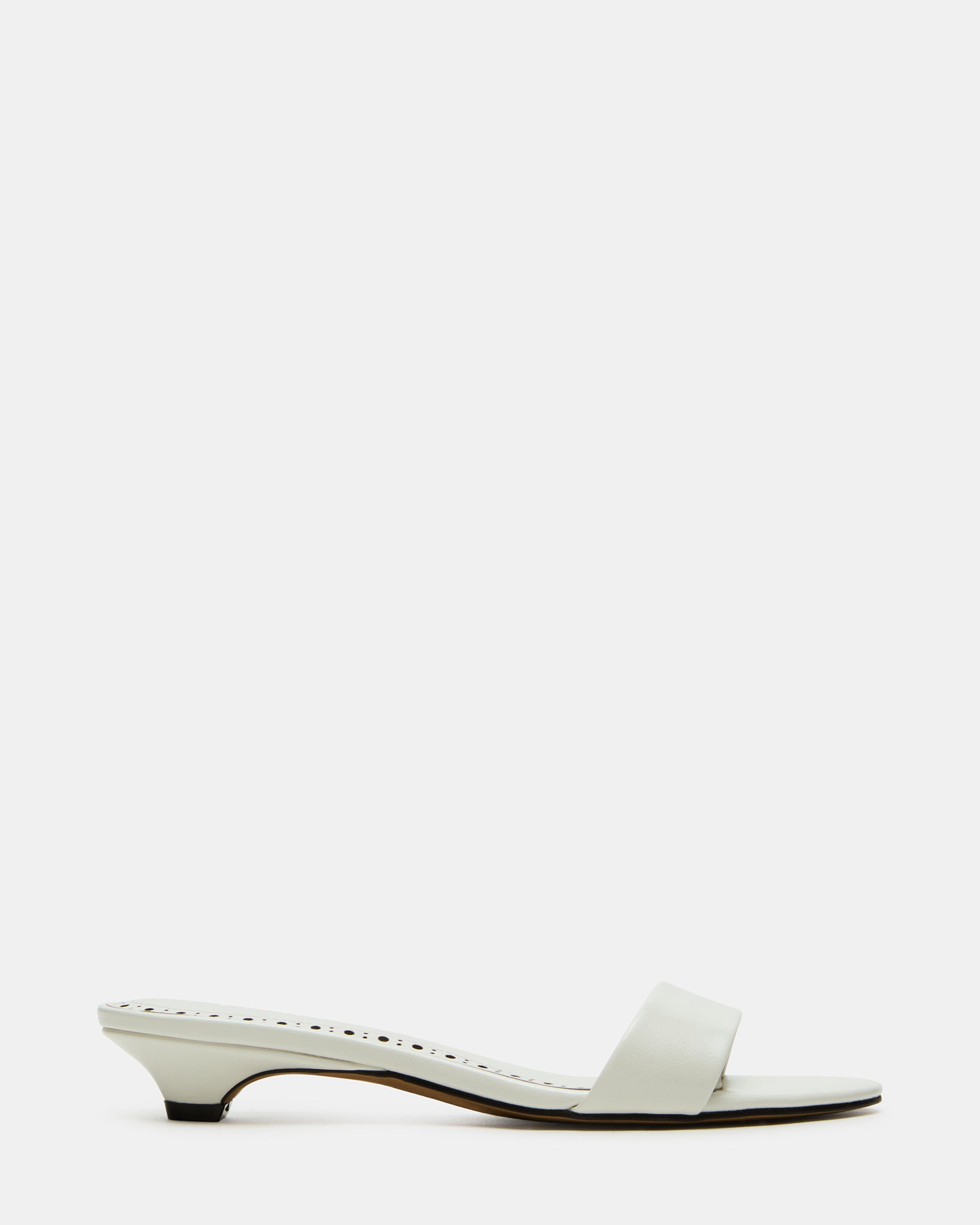 BERRY WHITE、mySite、gtrtttuynbv