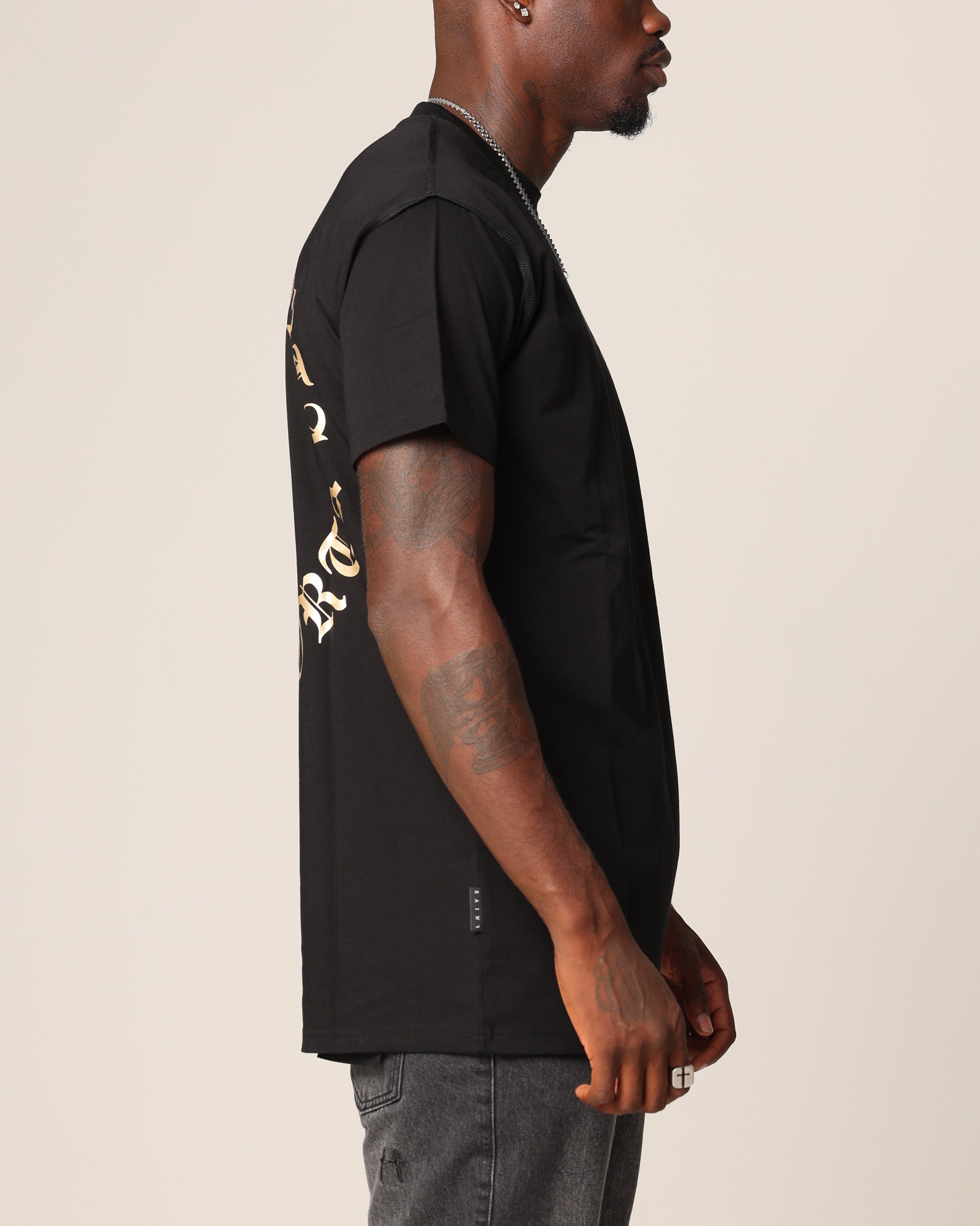 Saint Morta Ceremonies Lafayette T-Shirt Black/Gold、mySite、zt4zffjzw