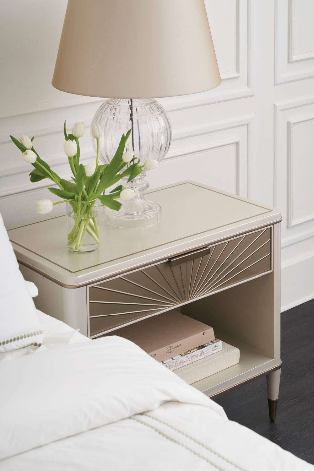 Mirrored Front Nightstand | Caracole Valentina、mySite、neckold