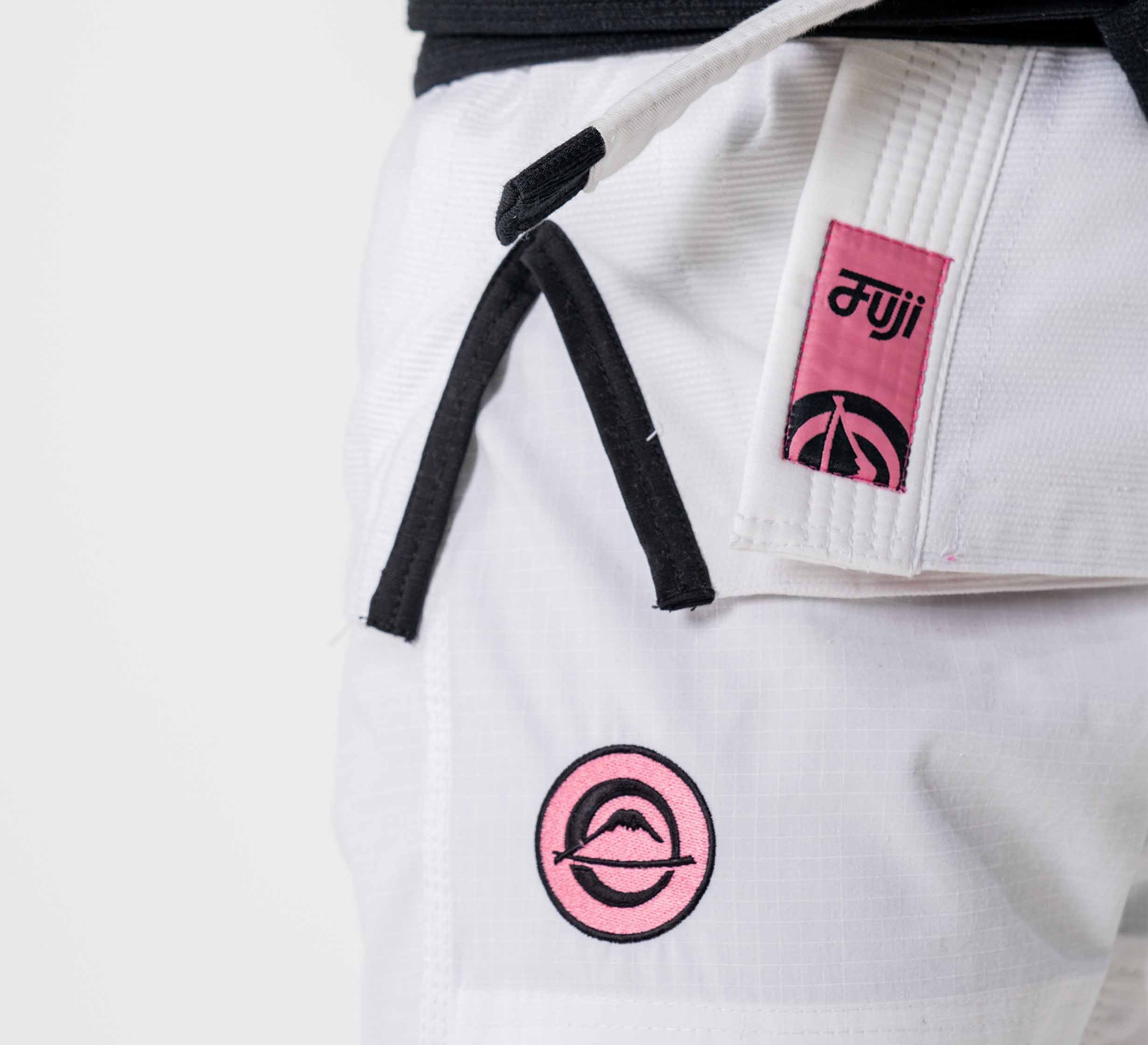Womens Flow-Tech BJJ Gi White/Pink/Teal、mySite、gigharbornorthrealestate