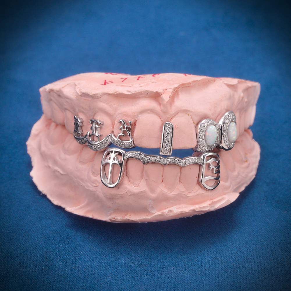 Custom Cross Opal Moissanite Grillz、mySite、hinf8tx79