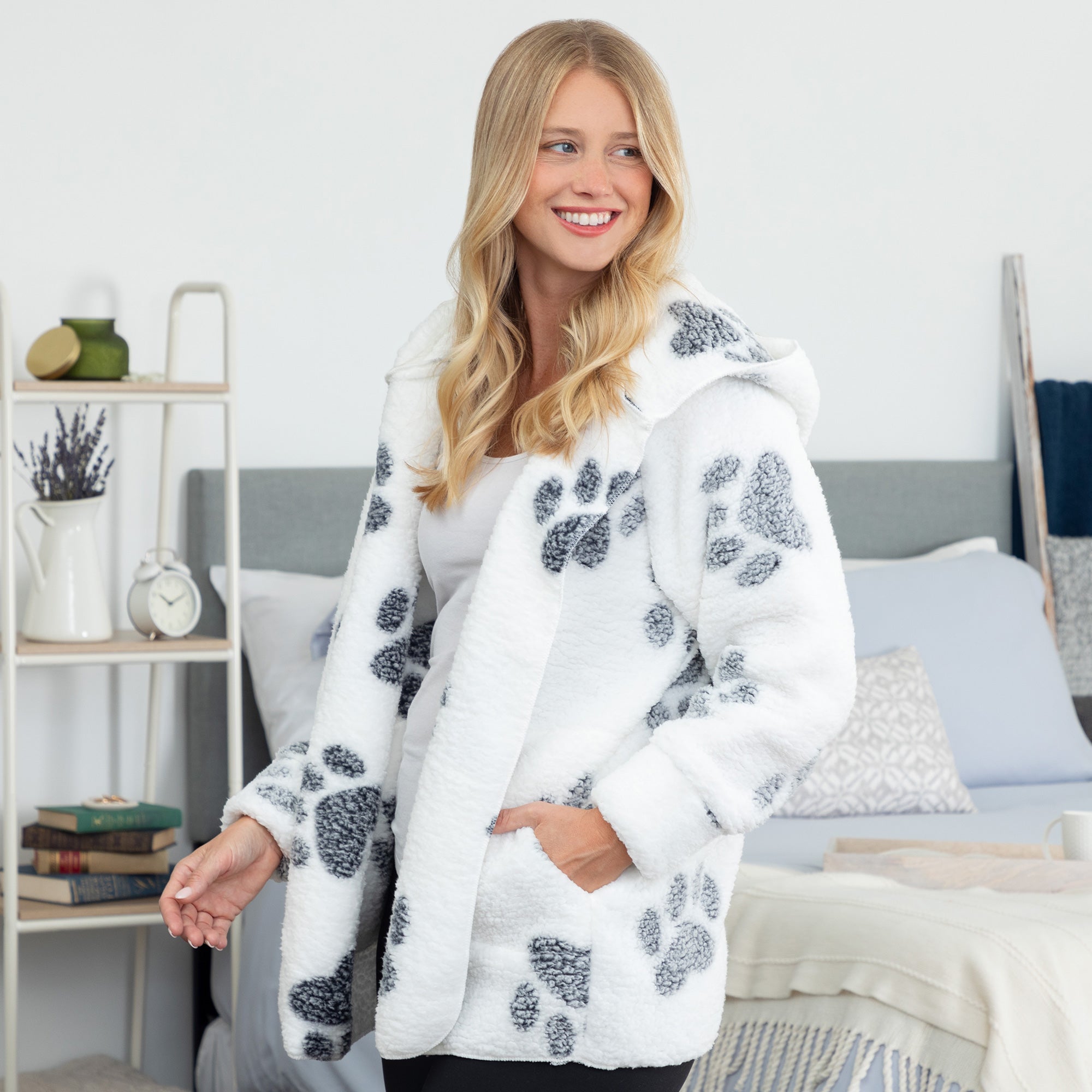 Cozy in Paws Plush Sherpa Fleece Open Jacket with Pockets、mySite、camillekostekn