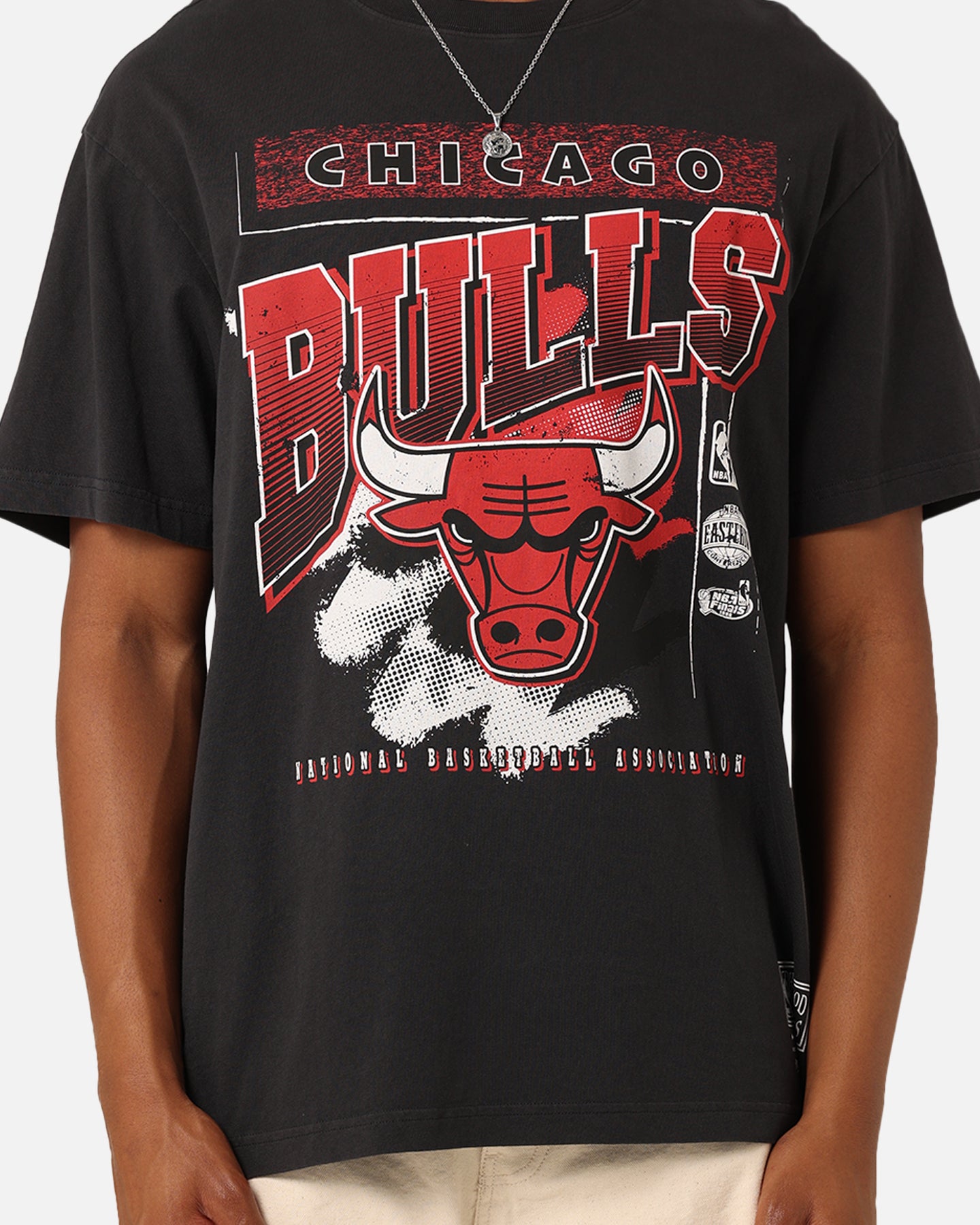 Mitchell & Ness Chicago Bulls Brush Off 2.0 T-Shirt Faded Black、mySite、zt4zffjzw