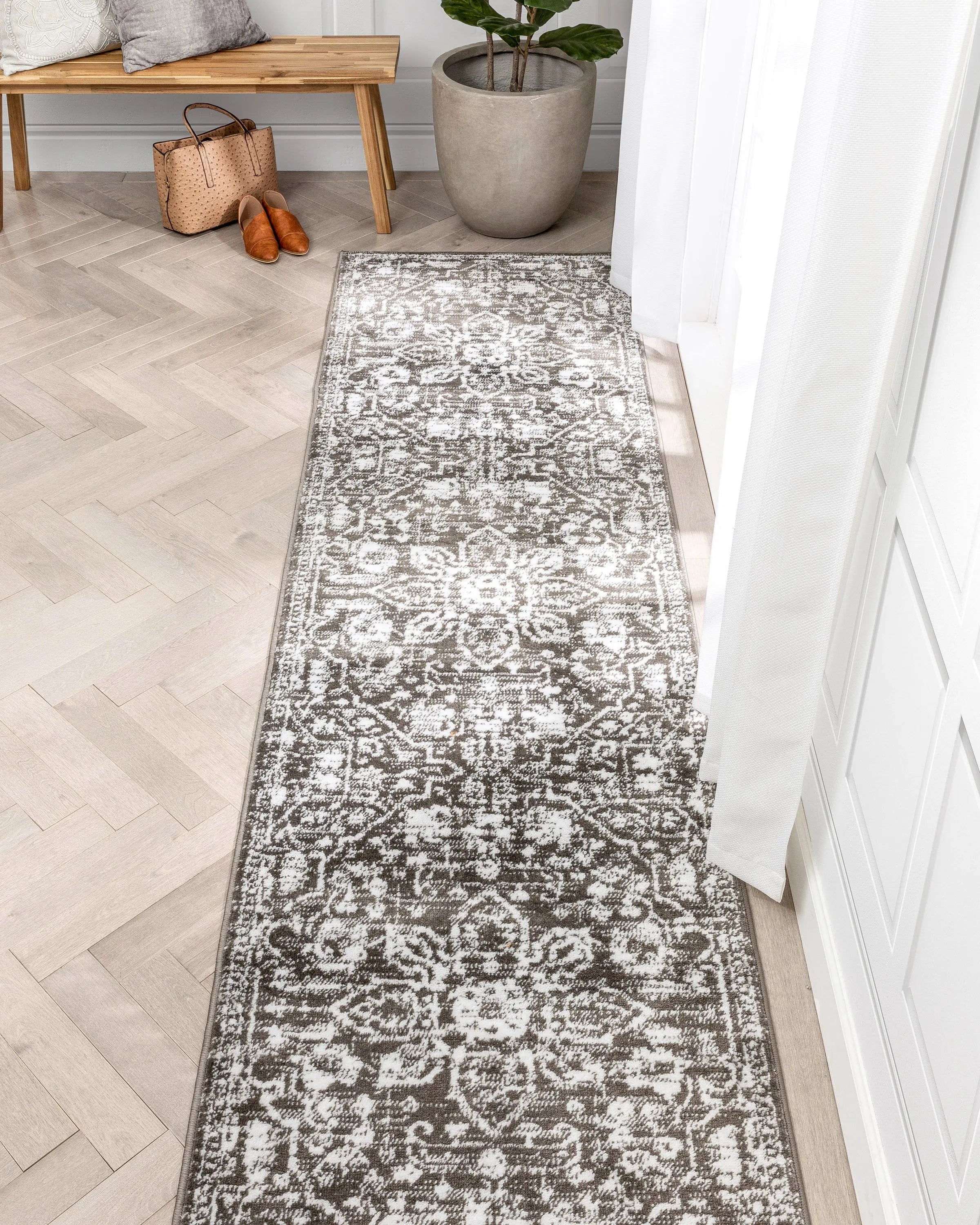 Disa Vintage Medallion Grey Soft Rug By Chill Rugs、mySite、gigharbornorthrealestate