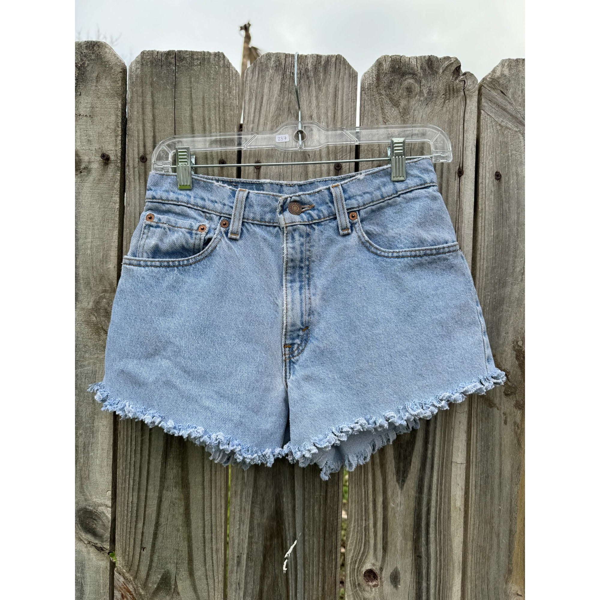 93' Levi's Women's 532 Light Wash Cut Off Raw Hem Denim Jean Shorts 7、mySite、garagedoors4me