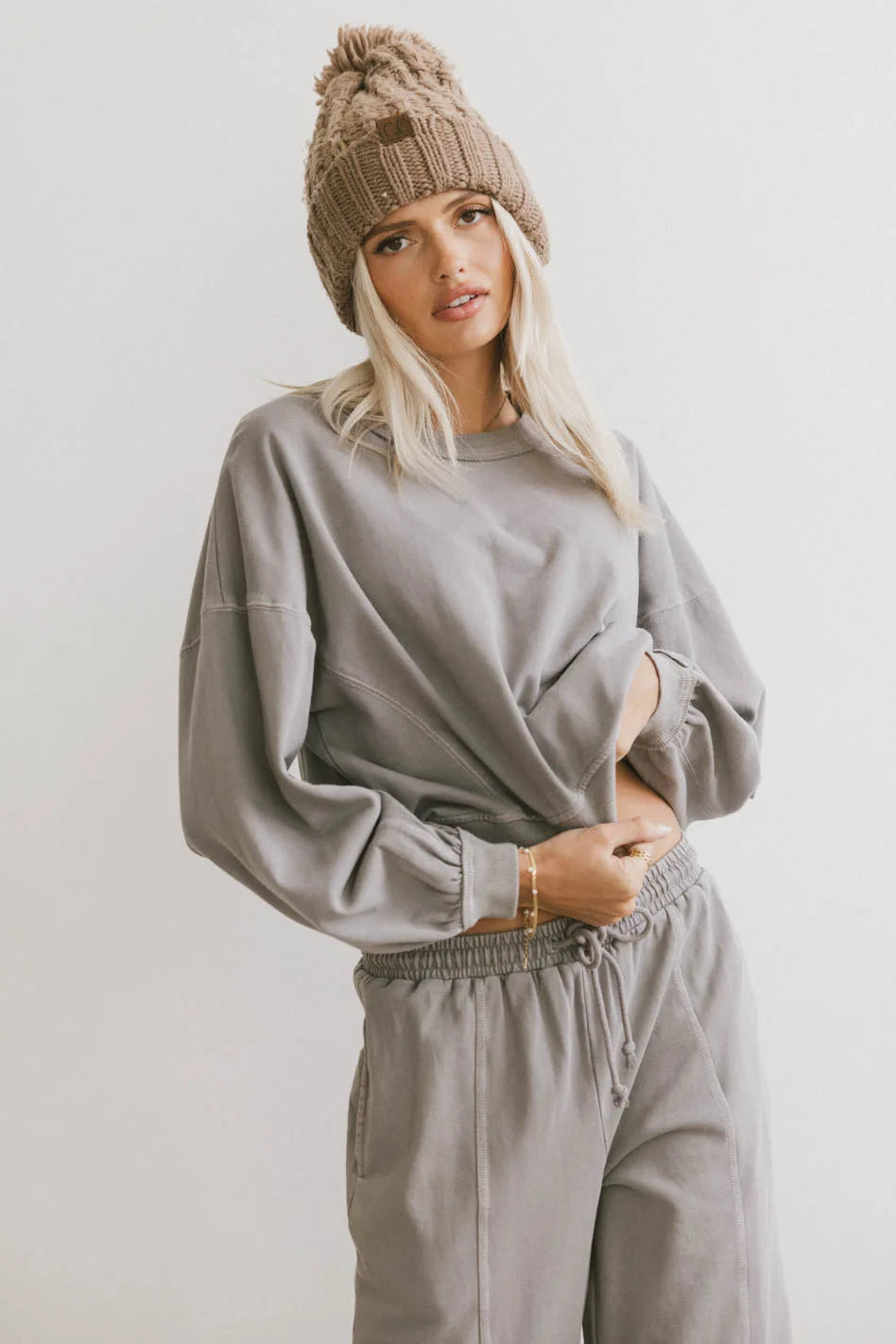 {product_title} - {shop_name}