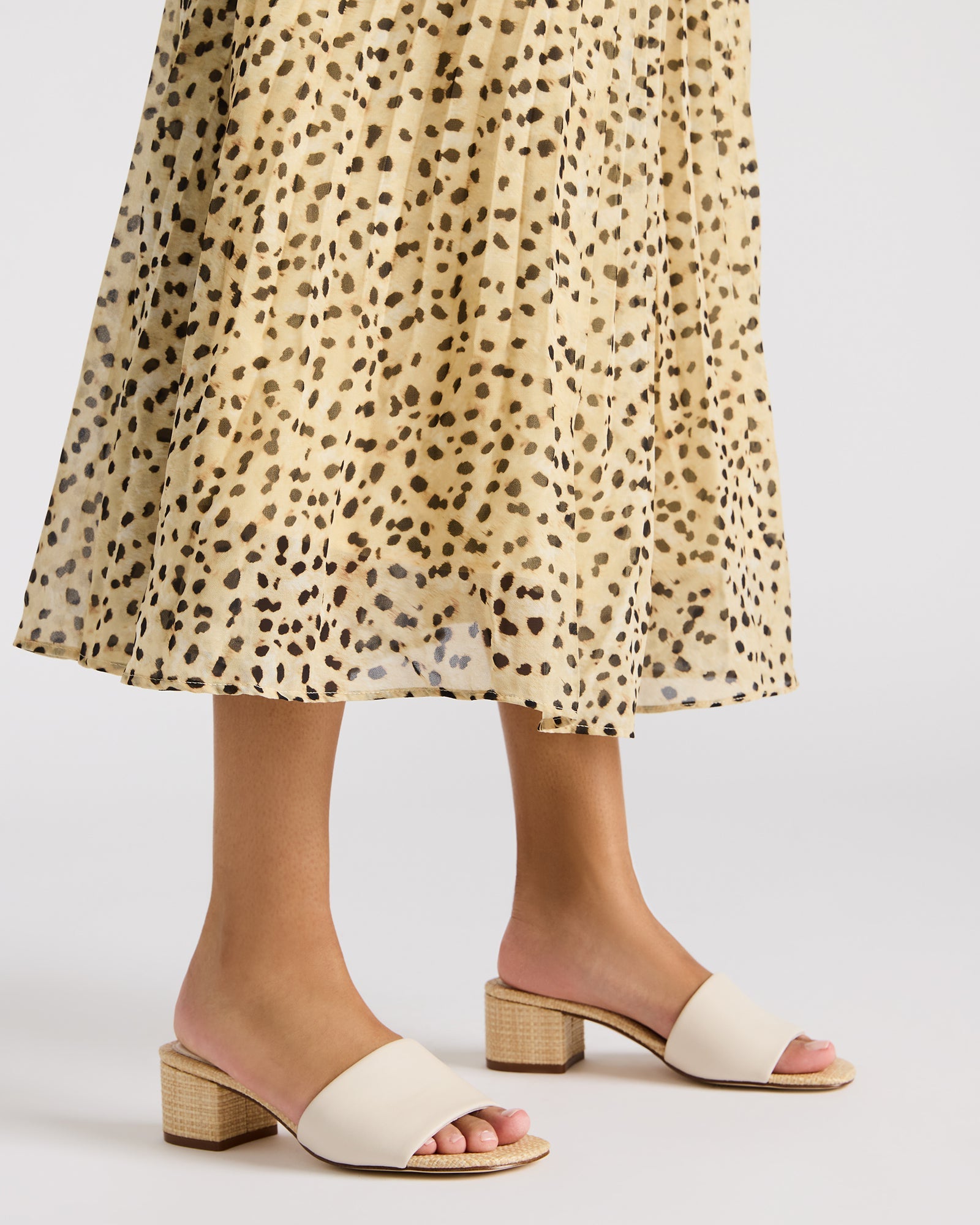 HAILEE CHESTNUT SUEDE、mySite、gtrtttuynbv