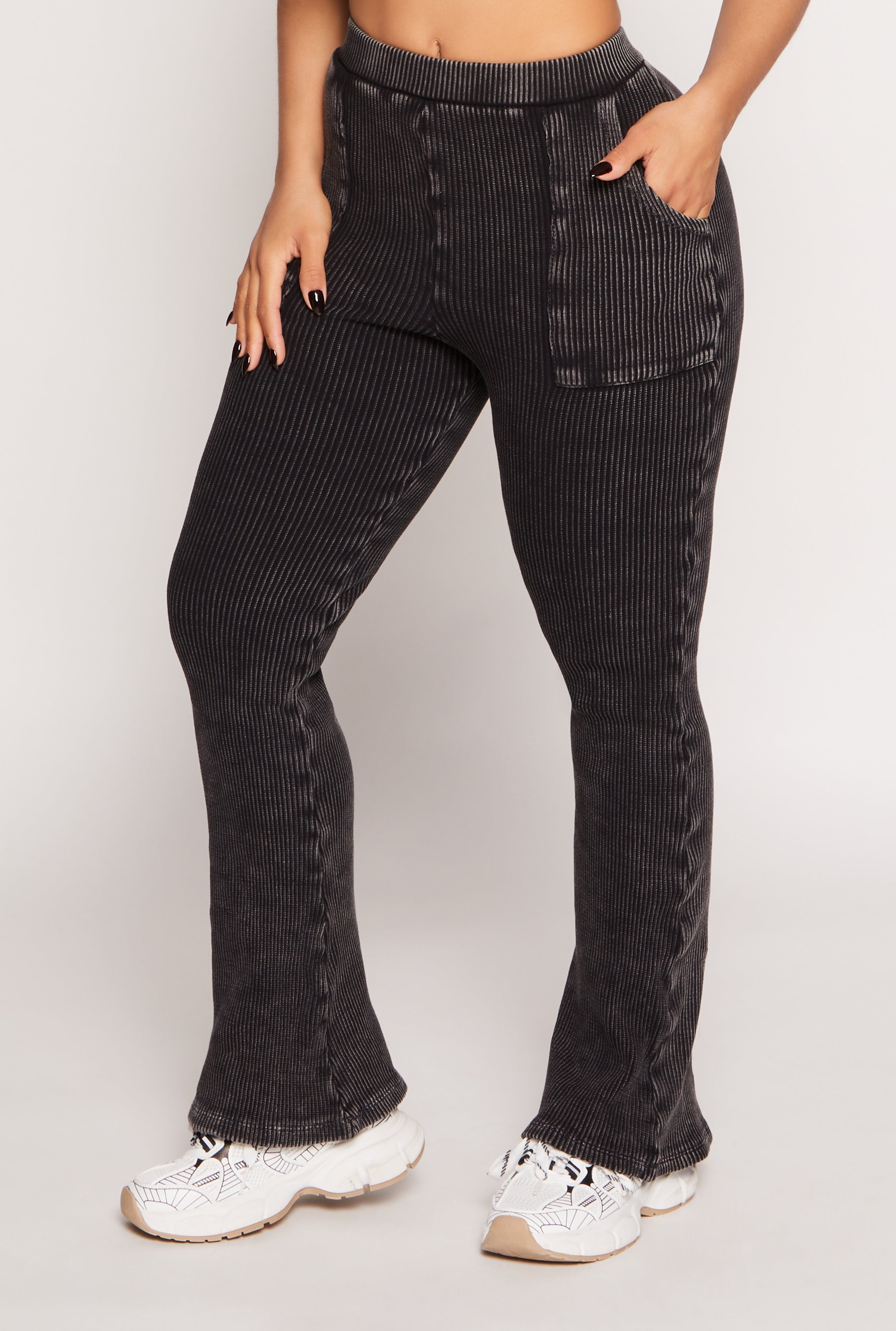 Acid Wash Boot Cut Sweatpants、mySite、camillekostekn