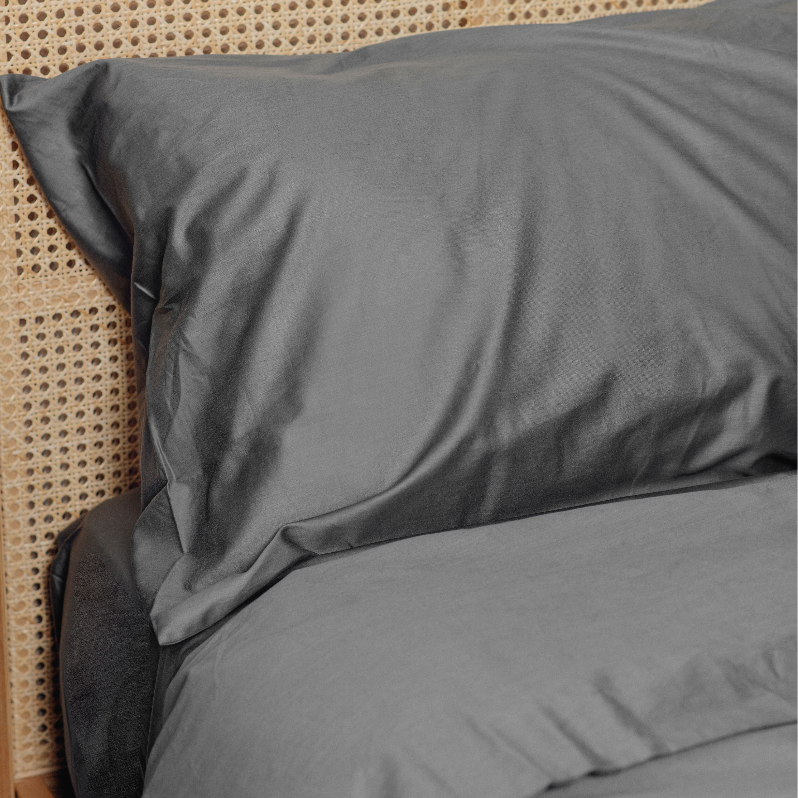 PupSheets™ Hair Resistant, Antimicrobial & Cooling Sheet Set - Graphite、mySite、solidvoid