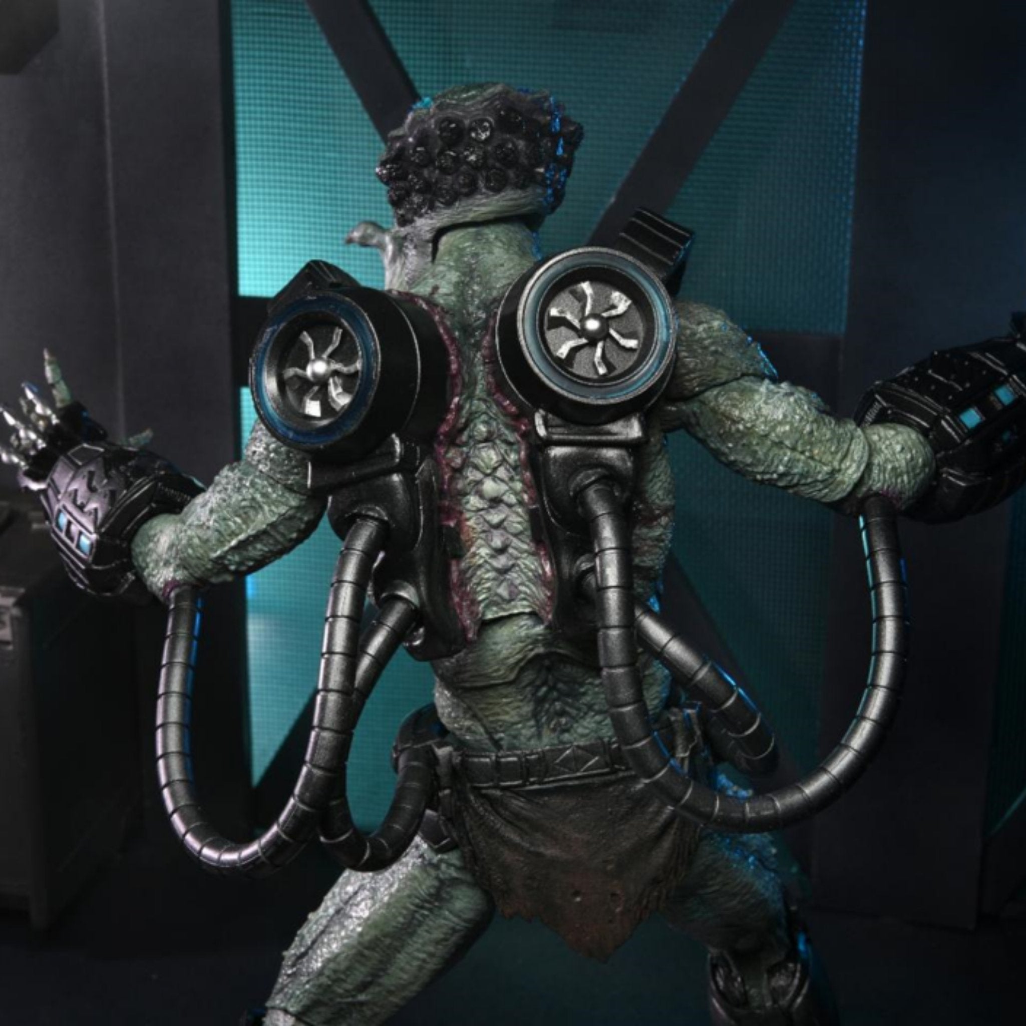 NECA Ultimate Predator: Concrete Jungle Deluxe Stone Heart、mySite、hgirdovlk