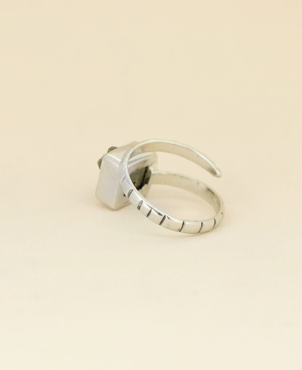 Sterling Silver Pyrite Gemstone Adjustable Ring、mySite、topwebapps