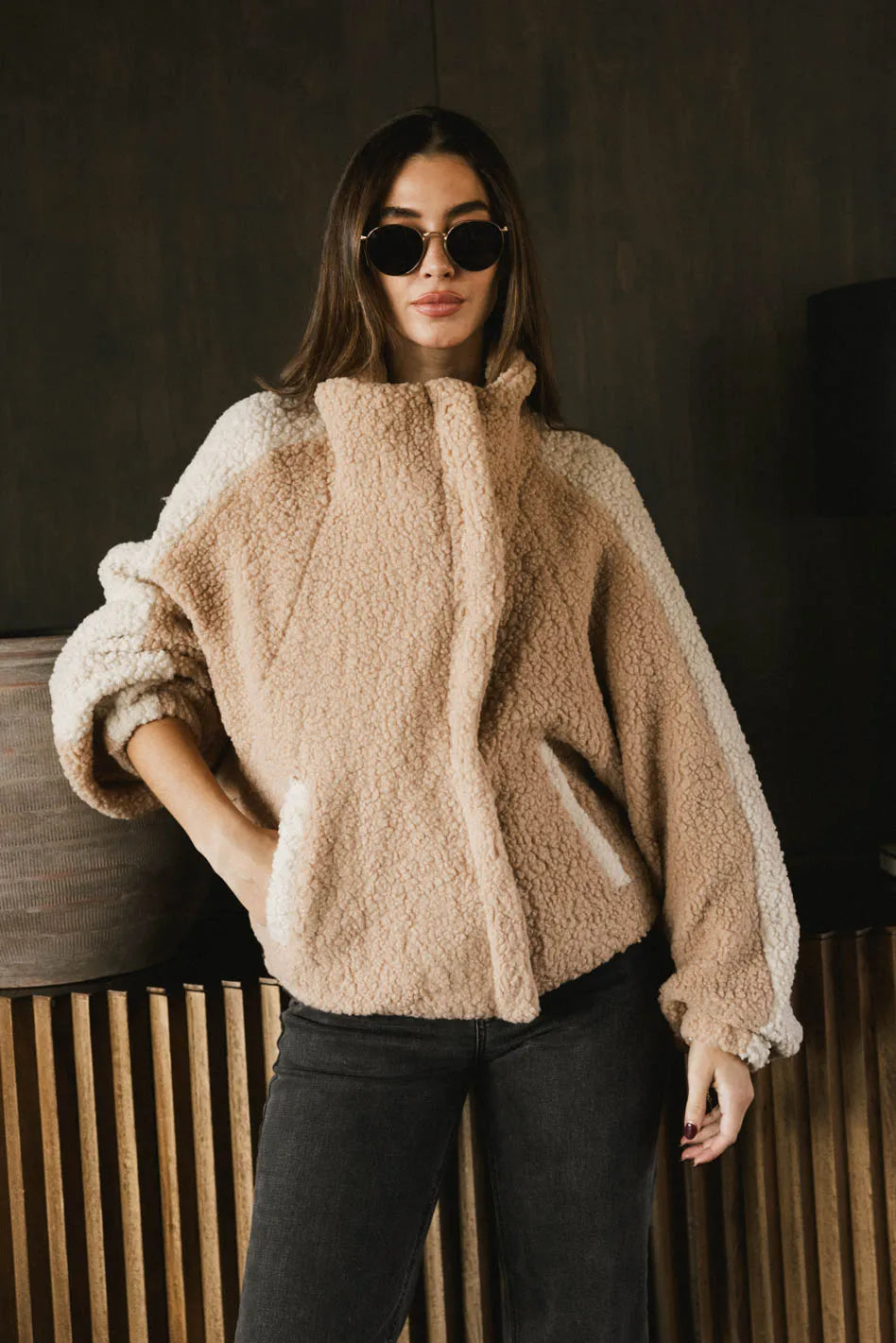 {product_title} - {shop_name}