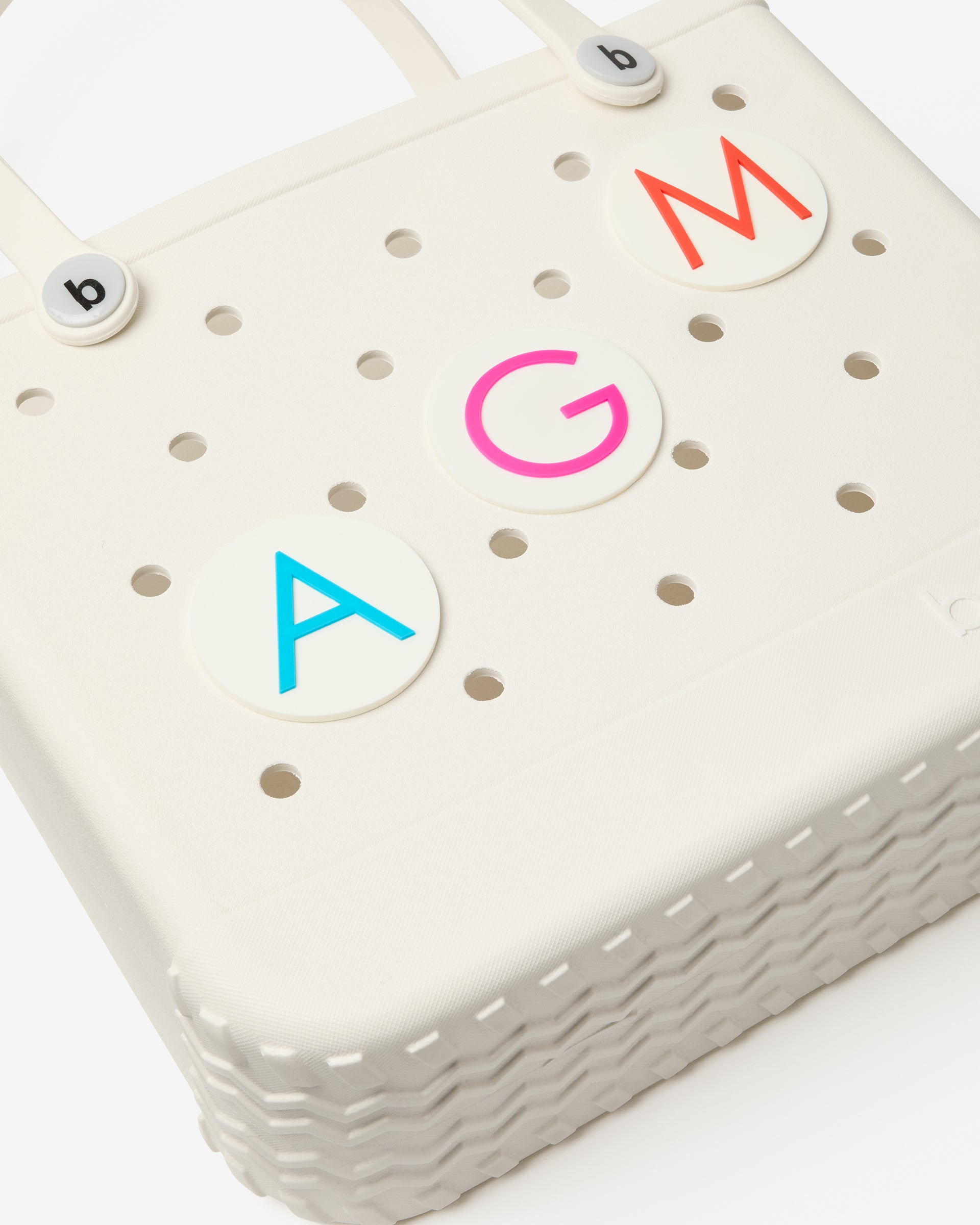 Bogg Bit - Initial B、mySite、solidvoid