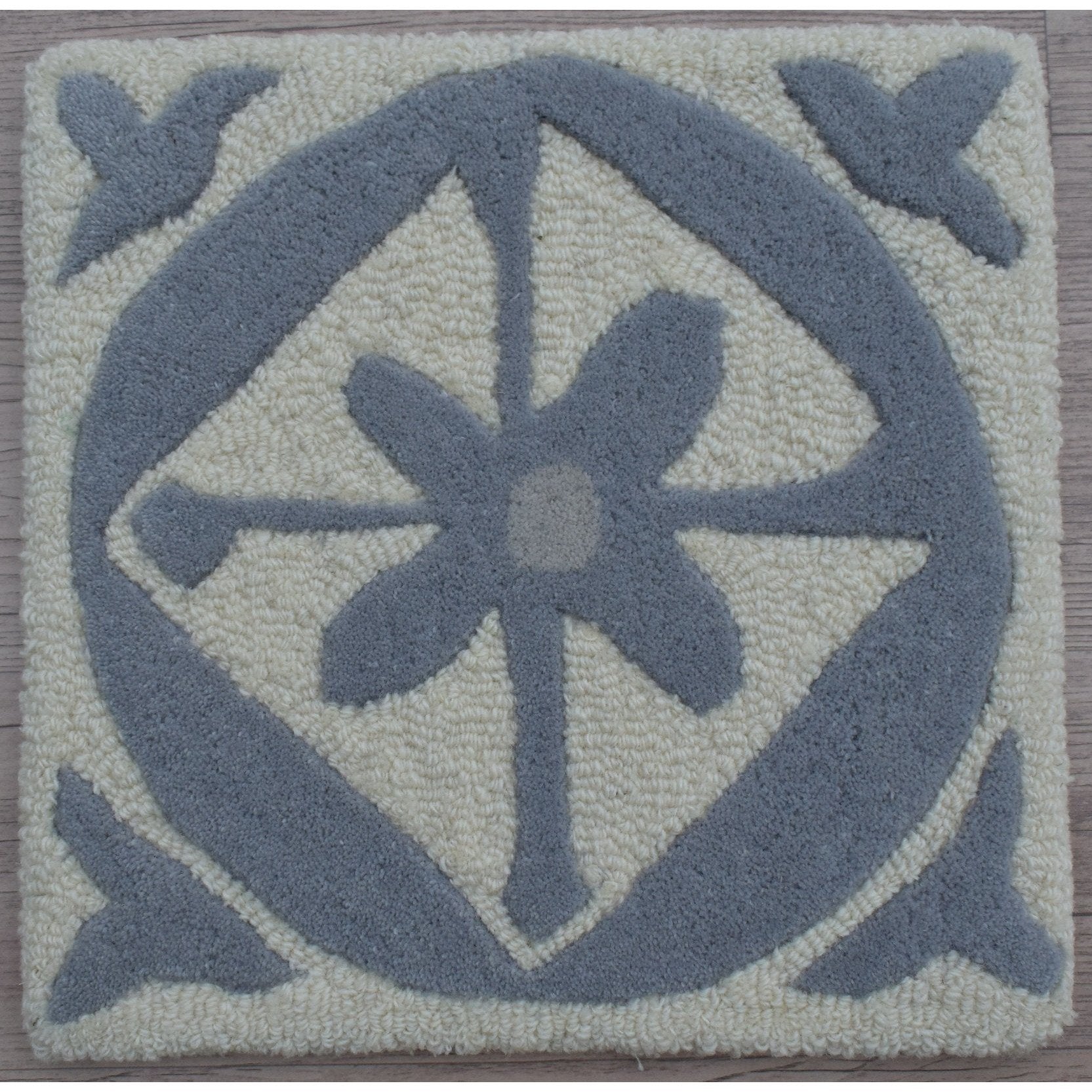 Capri Gray Wool Handtufted Rug、mySite、gigharbornorthrealestate