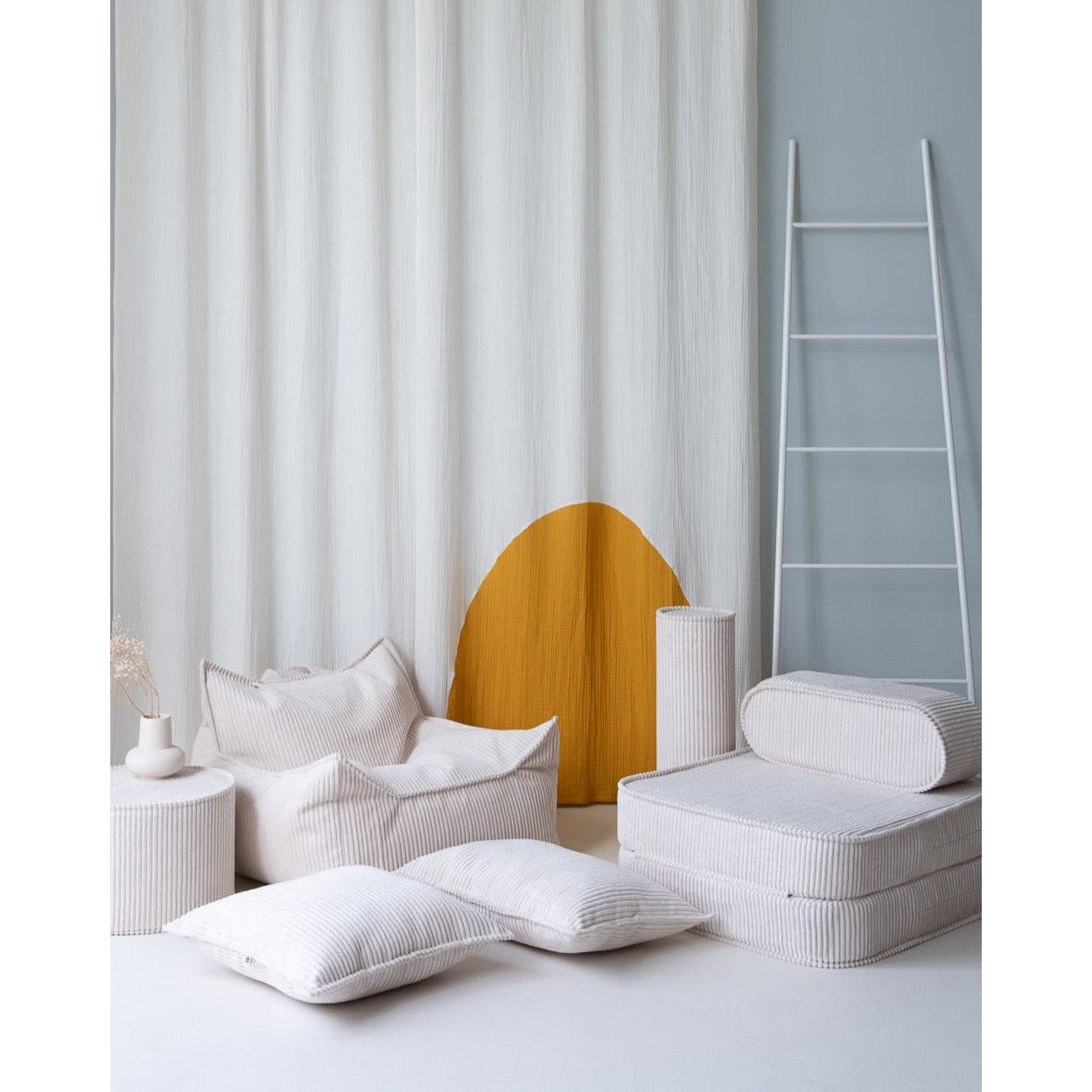 Marshmallow Flip Chair、mySite、gigharbornorthrealestate