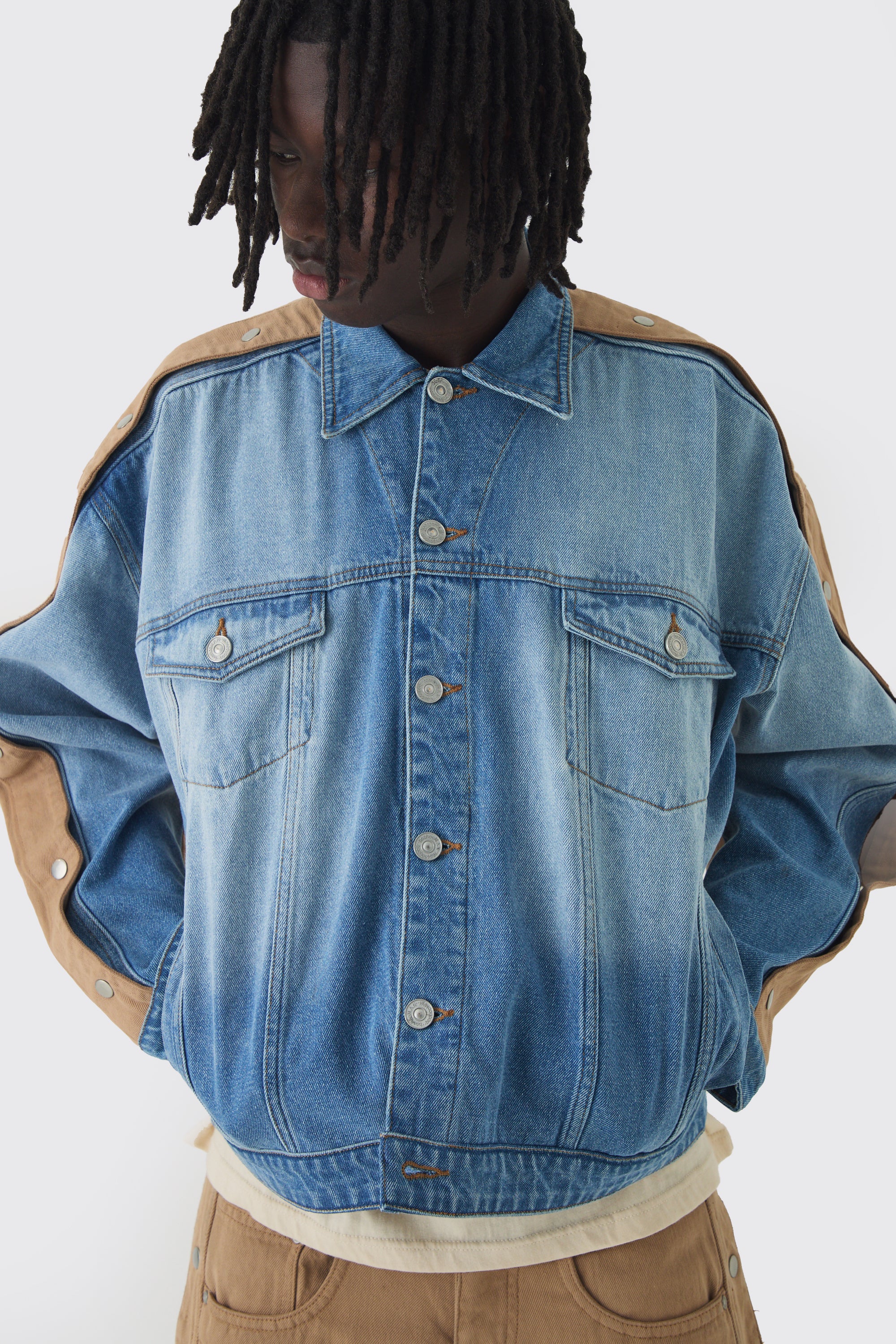  Boohooman Oversized Boxy Button Detail Denim Jacket Stone Blue、mySite、justintrudeaud