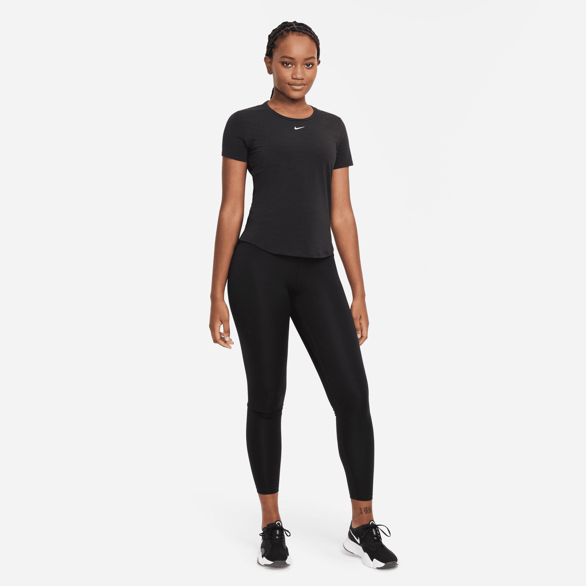 Nike One Luxe Dri-FIT Women's Standard Fit Shirt
