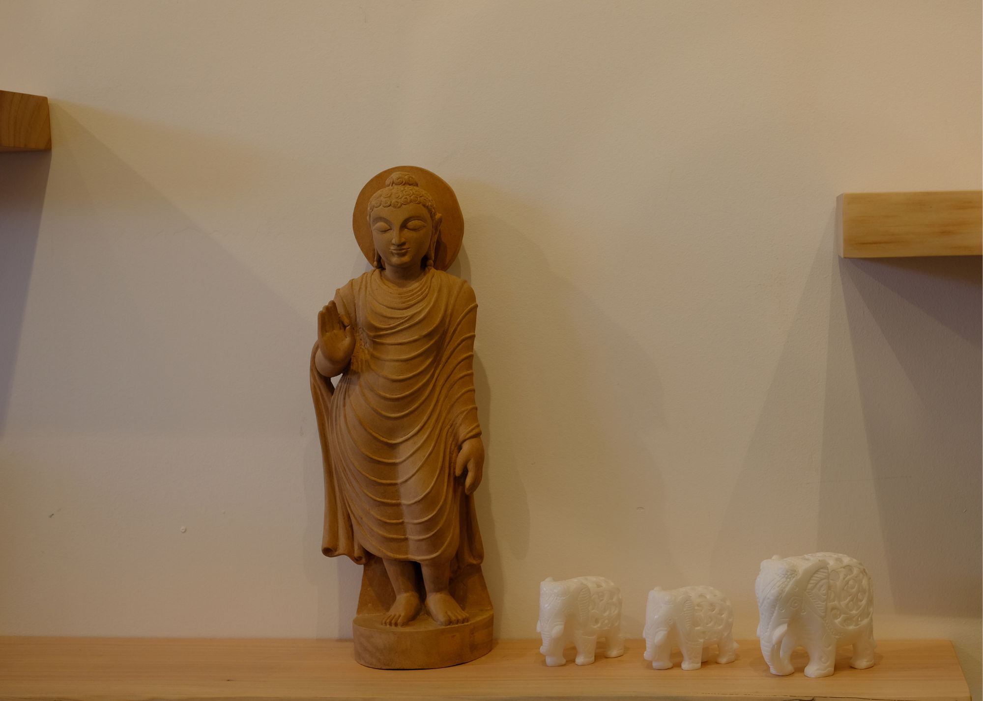 Standing Buddha - Sandstone (Medium, 47cm)、mySite、topwebapps