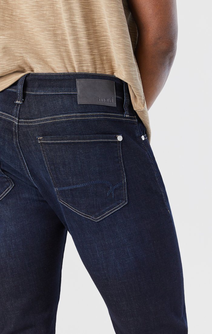 {product_title} - {shop_name}