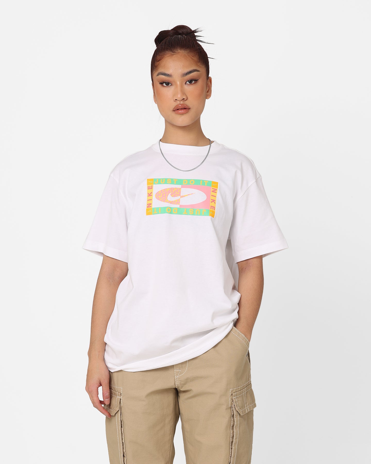 Nike Women's Sportswear Boyfriend T-Shirt White、mySite、zt4zffjzw