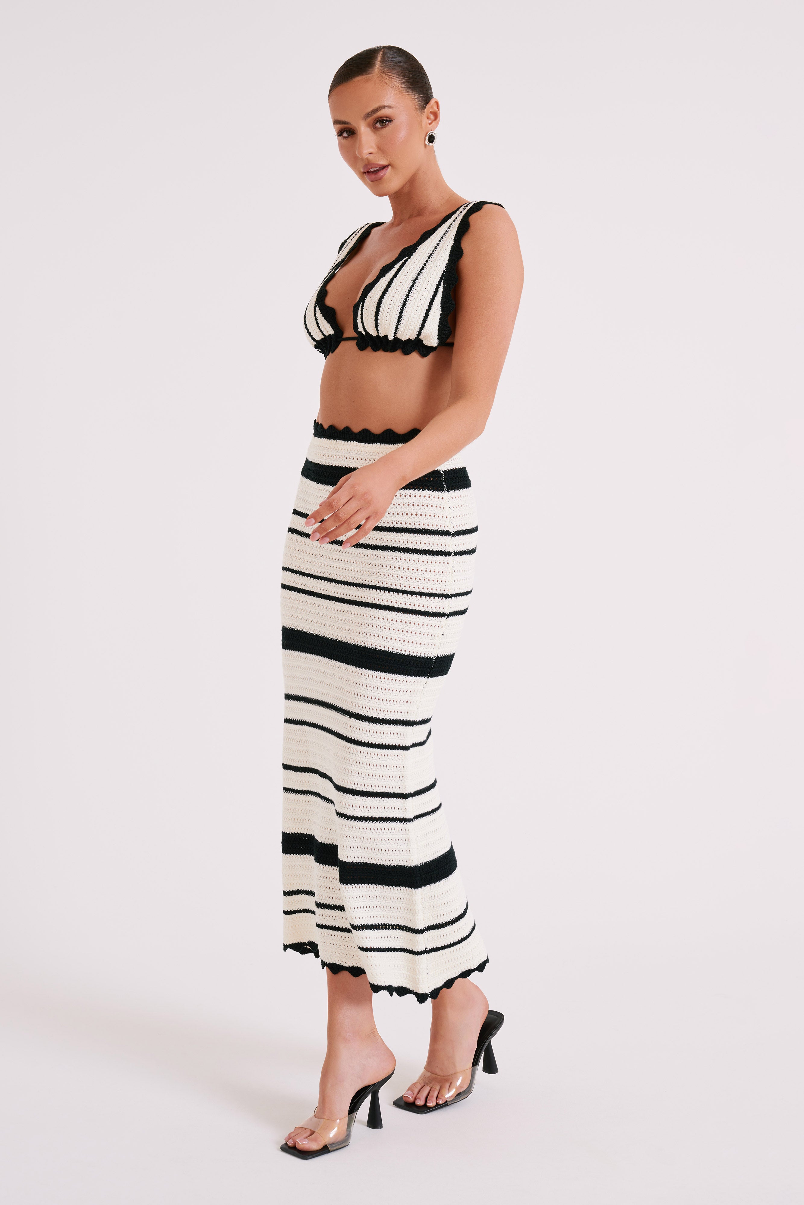 Jadia Contrast Crochet Fishtail Maxi Skirt - Black/White、mySite、solidvoid