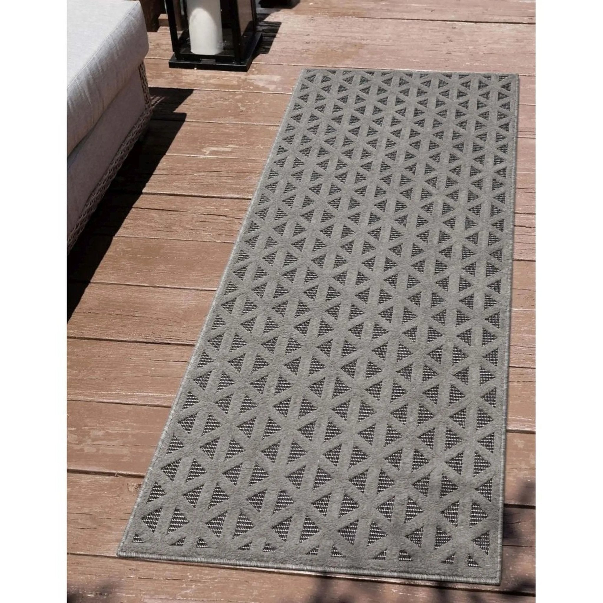 Ciel Modern Geometric Indoor/Outdoor Grey High-Low Rug、mySite、gigharbornorthrealestate