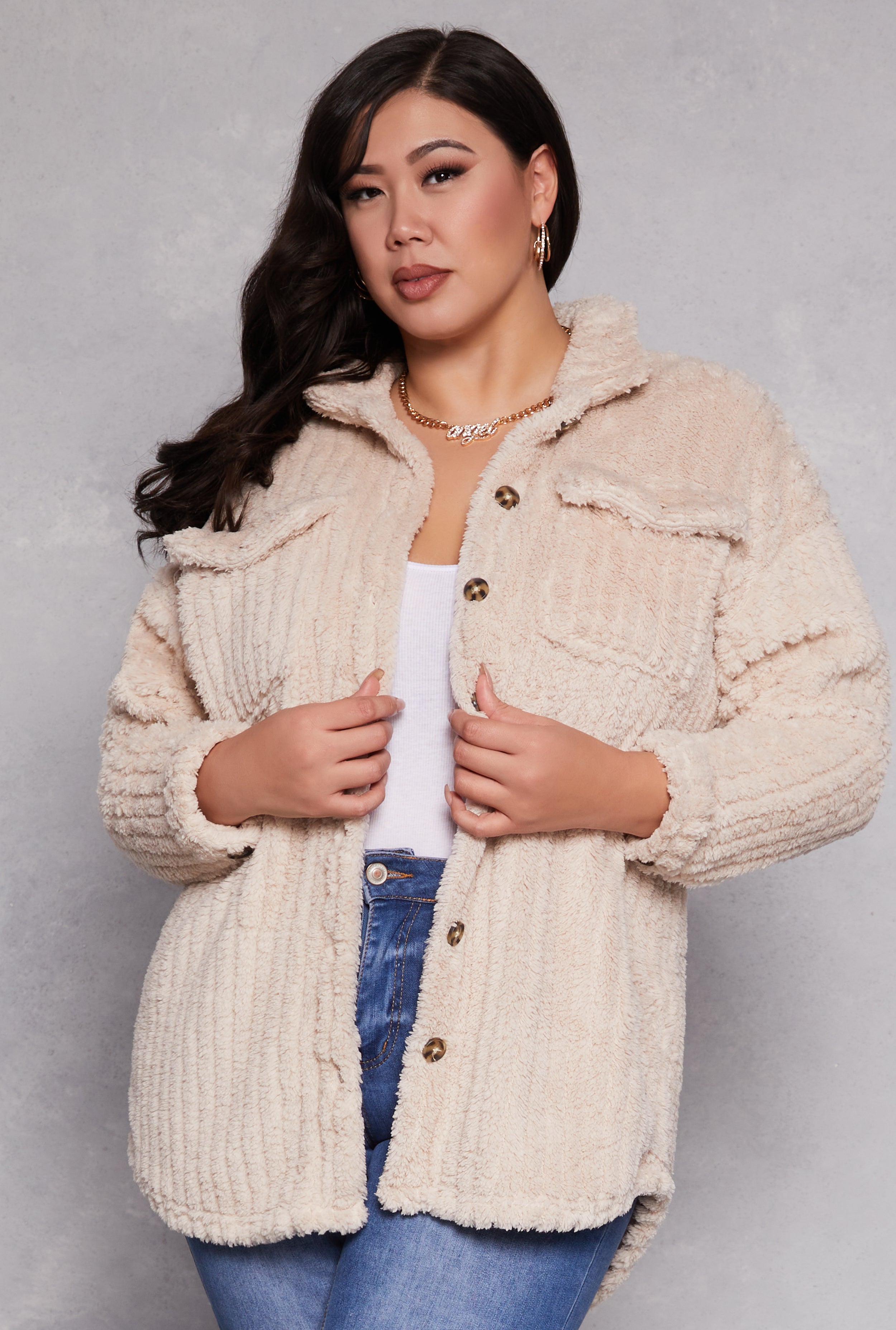 Plus Size Sherpa Button Front Shacket、mySite、camillekostekn