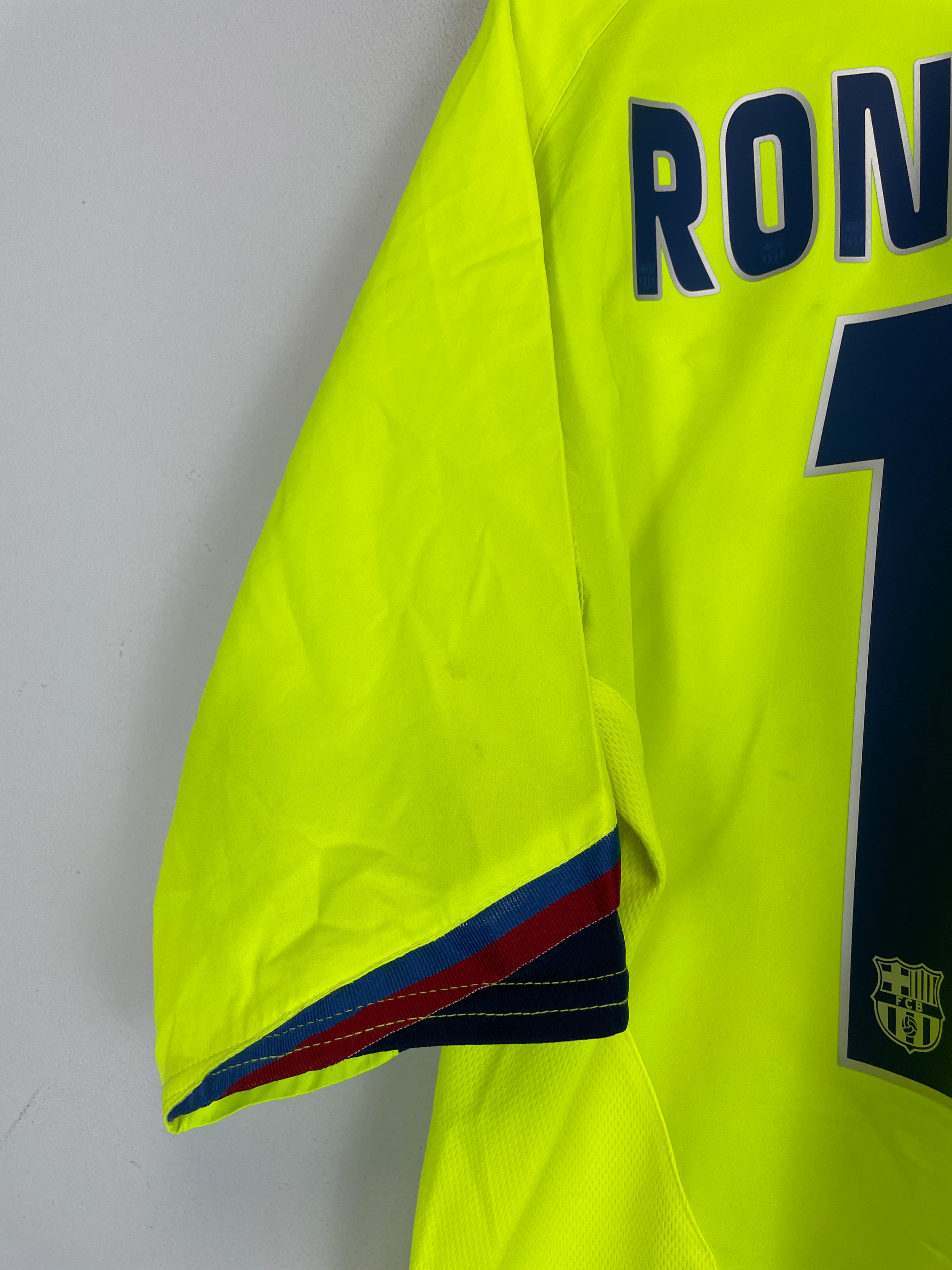 2005/06 BARCELONA RONALDINHO #10 AWAY SHIRT (XL) NIKE、mySite、sh2005/06 BARCELONA RONALDINHO #10 AWAY SHIRT (XL) NIKE、mySite、glenpowelloop_name