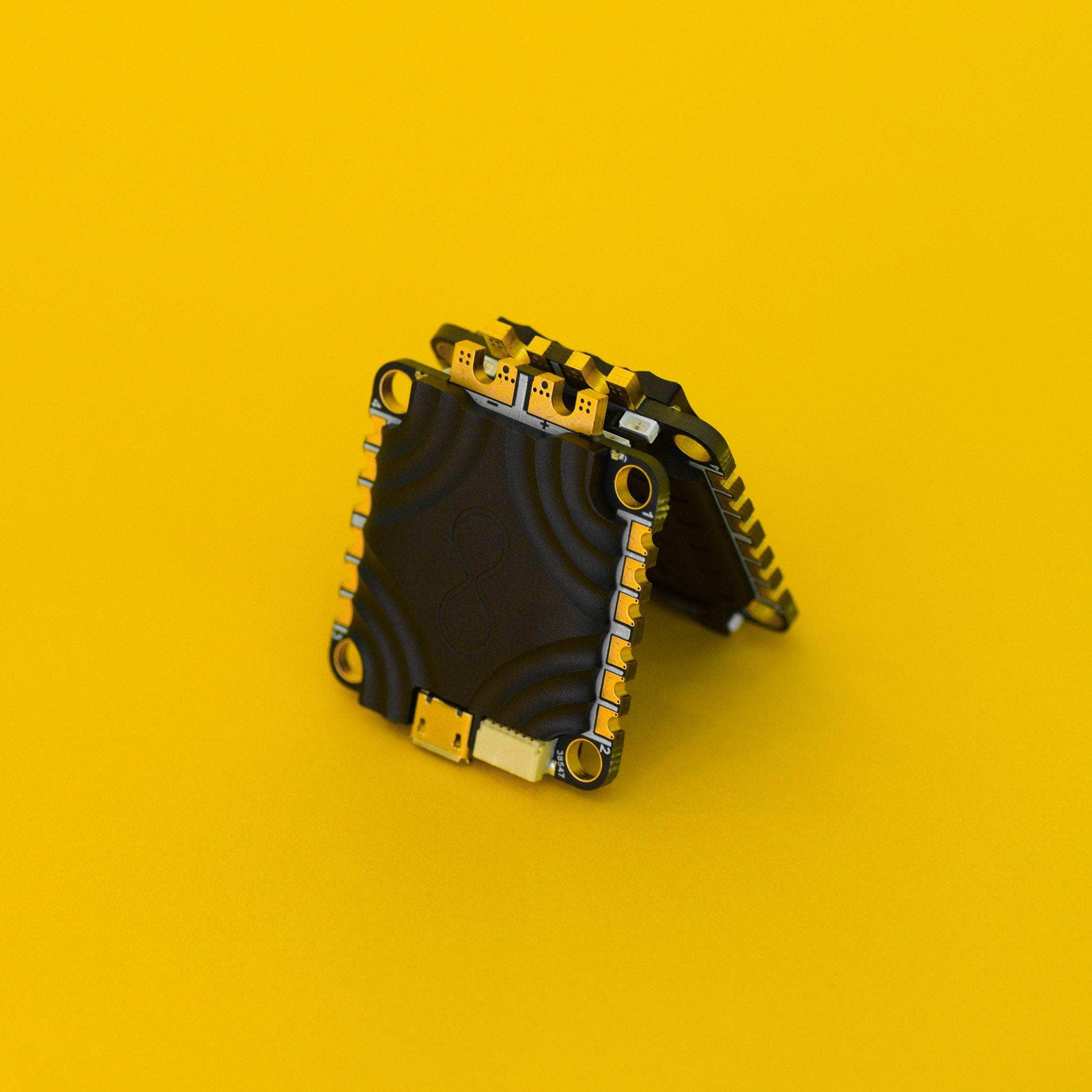  NewBeeDrone X FETTec Infinity AIO G4 3-6S 30x30 Flight Controller (w/ 45A 4in1 ESC) - MPU6000、mySite、merchandisen