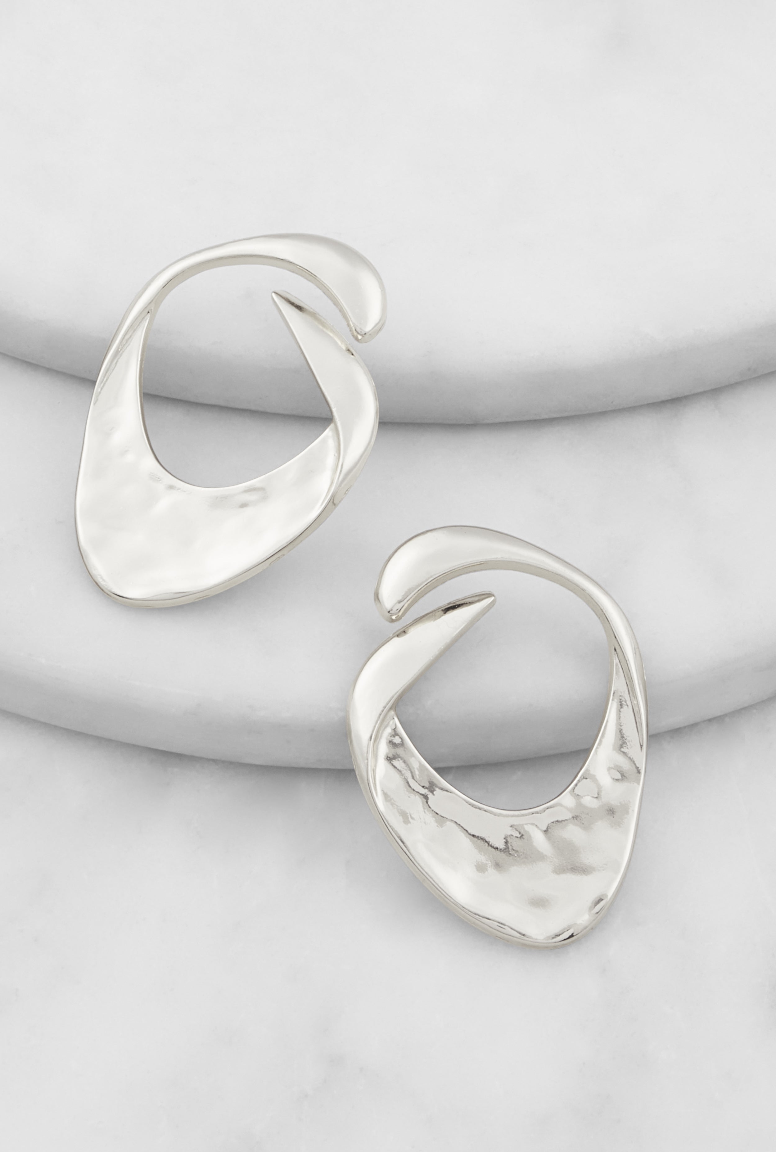 Asymmetrical Drop Earrings、mySite、camillekostekn