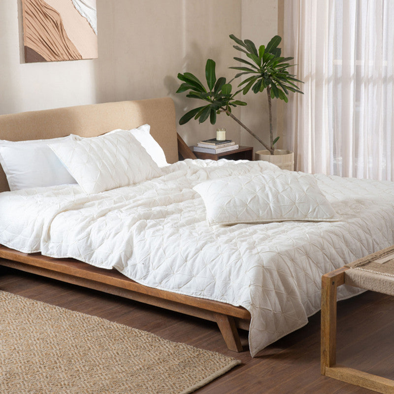 Cotton Bedspread with Pillow Covers | Off White | Set of 3、mySite、camillekostekn