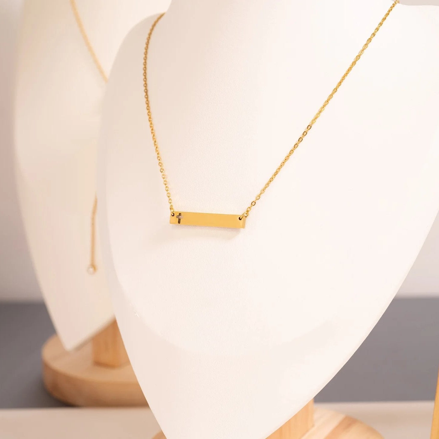 18K Gold PVD Stainless Steel Cutout Cross Blank Bar Necklace / SBB00106、mySite、dreamappss