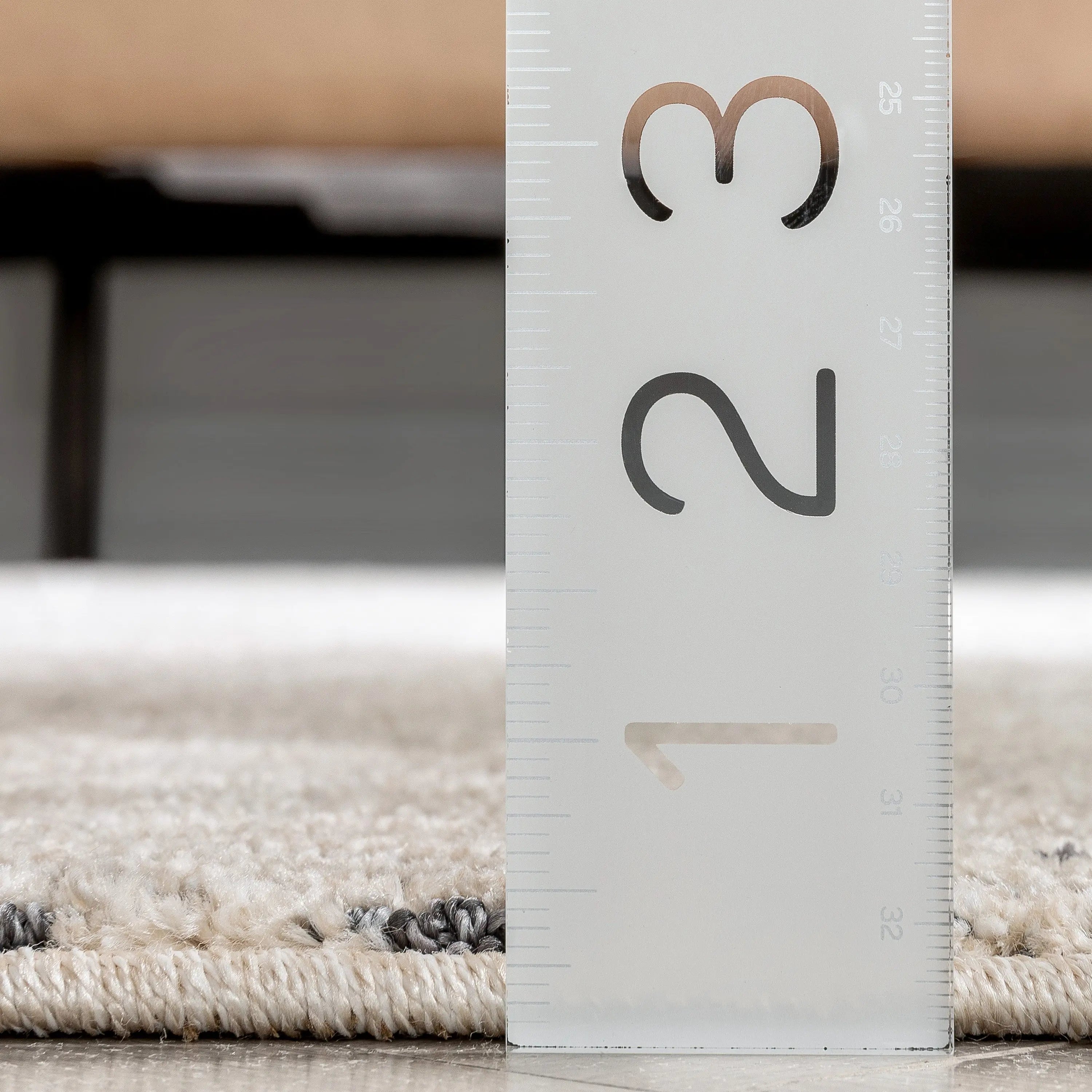 Enzo Tribal Geometric Lines Beige Distressed High-Low Rug、mySite、gigharbornorthrealestate