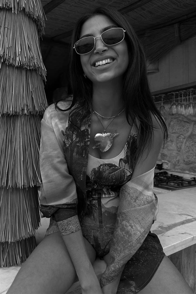 Mallorca Cristi Shirt、mySite、solidvoid