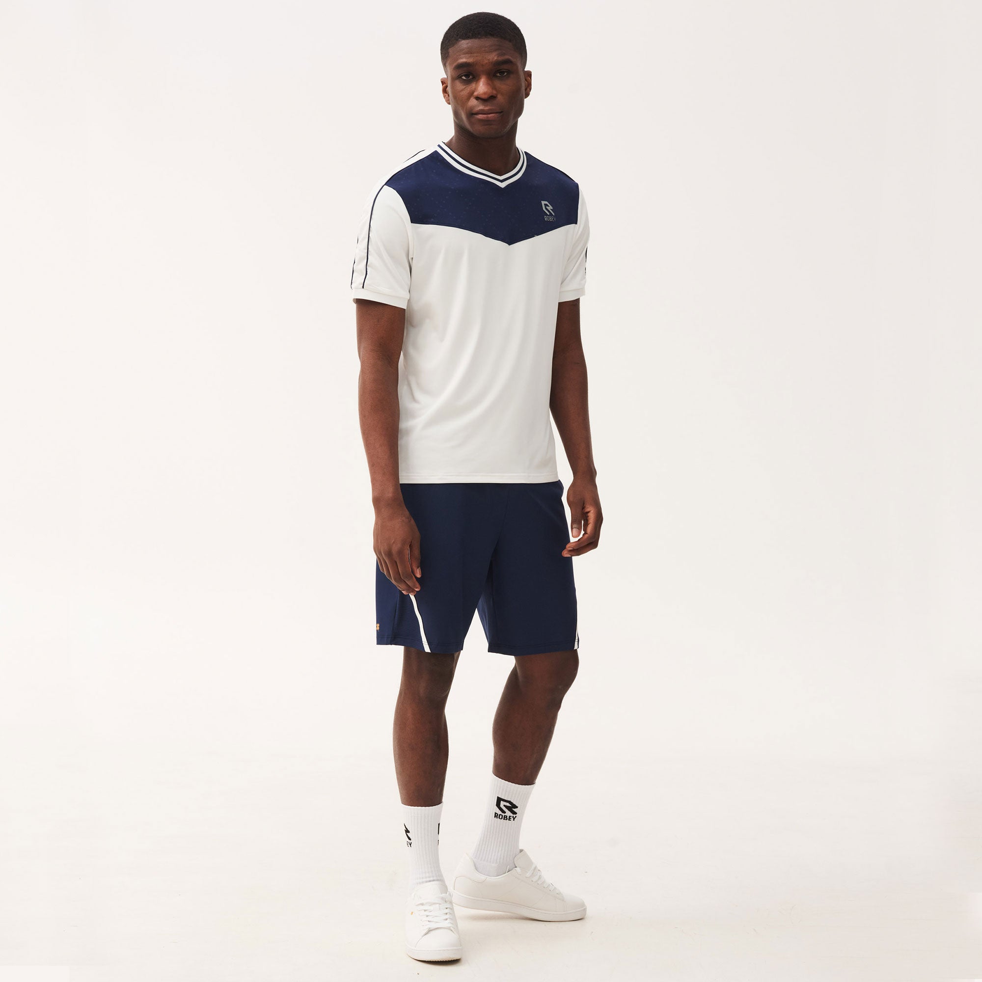 Robey Kick Men's V-Neck Tennis Shirt