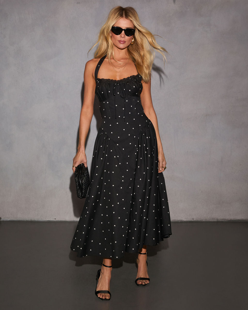 {product_title} - {shop_name}