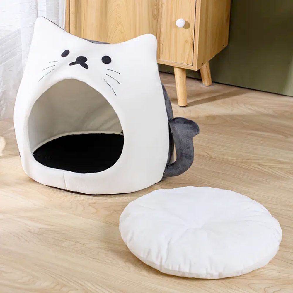 Adorable Cat Shaped Cat House、mySite、camillekostekn