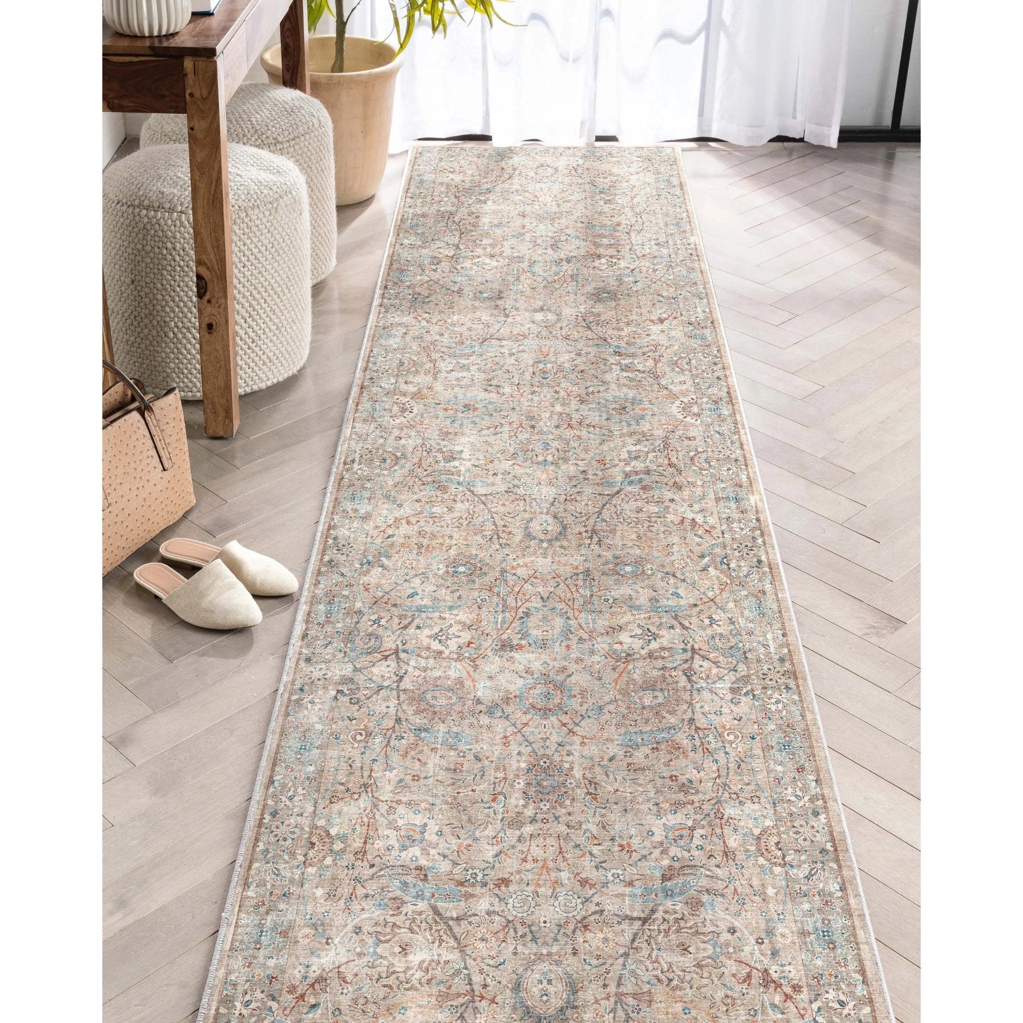 Emilia Vintage Persian Floral Ivory Flat-Weave Rug、mySite、gigharbornorthrealestate