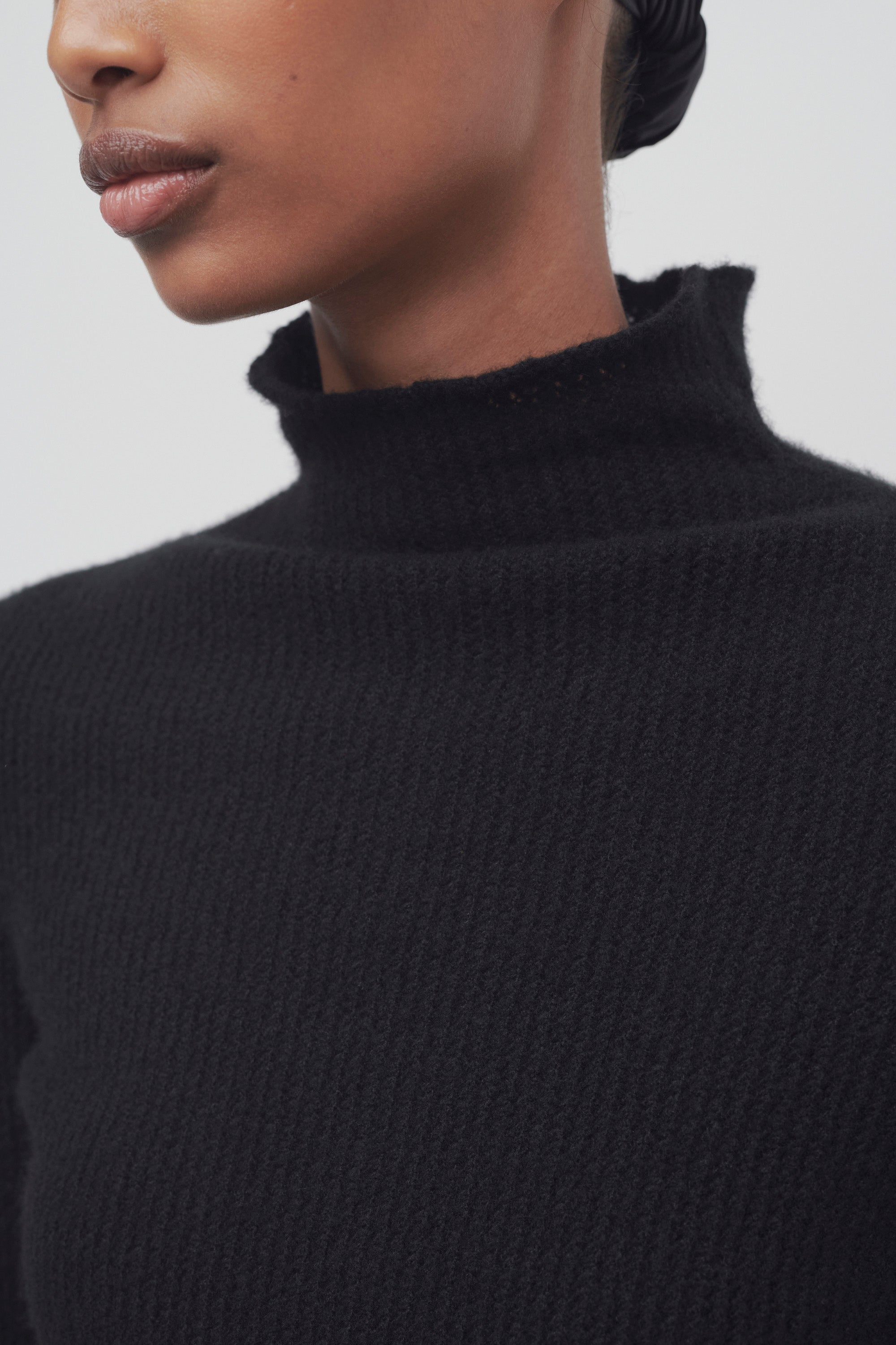 Hurly Turtleneck in Cashmere and Silk、mySite、aoinhome