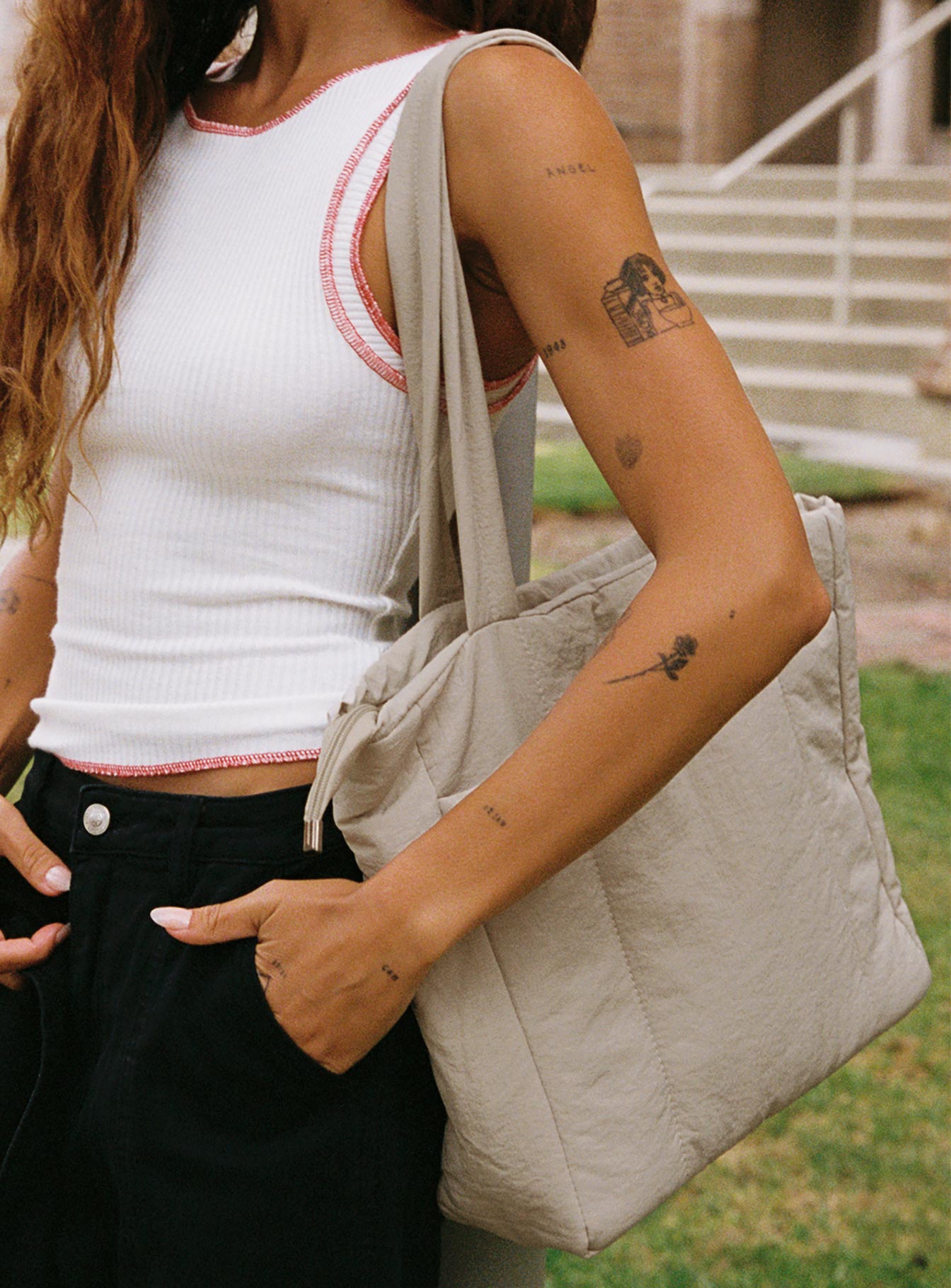 One Week Bag Beige、mySite、solidvoid