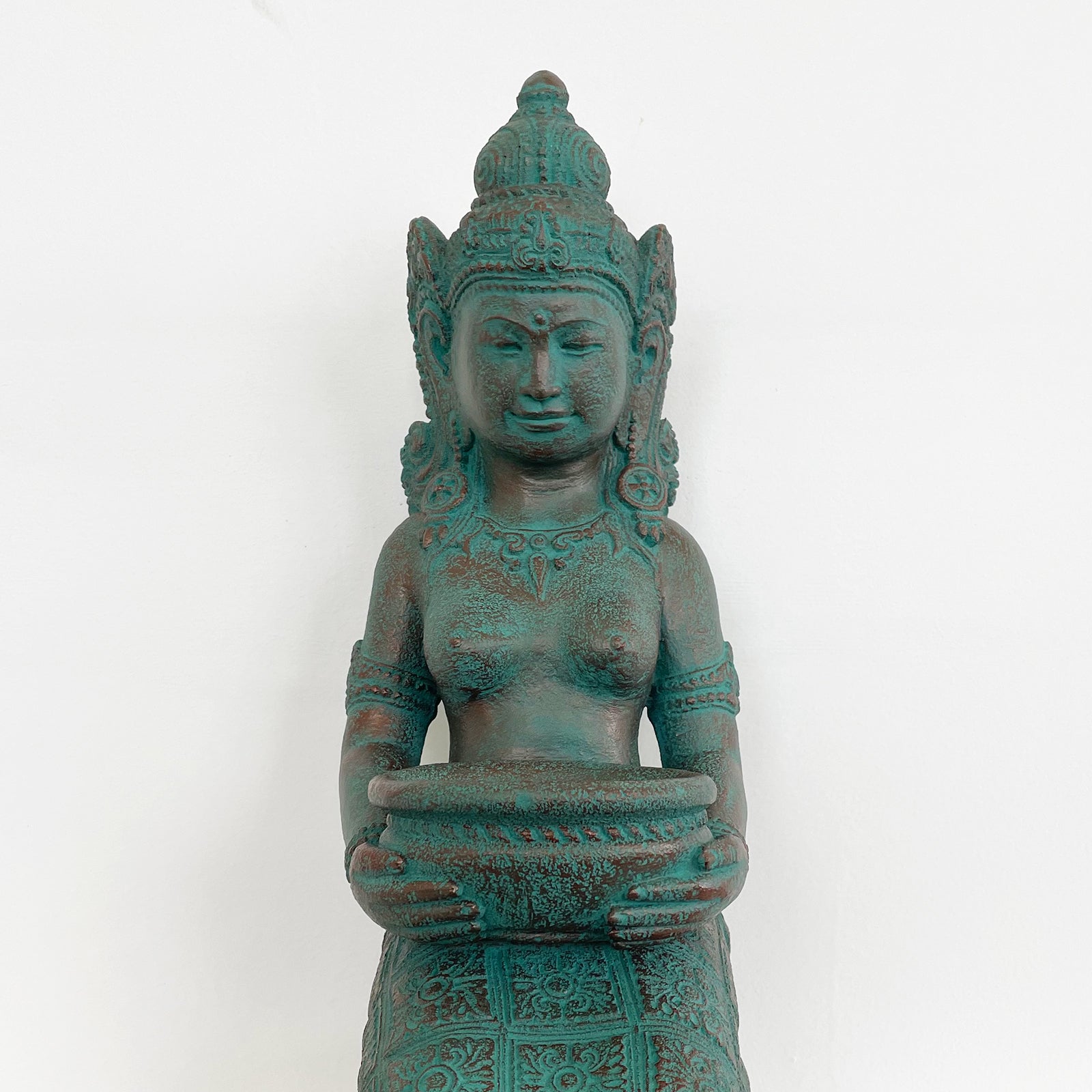 Kneeling Tara Garden Statue、mySite、topwebapps