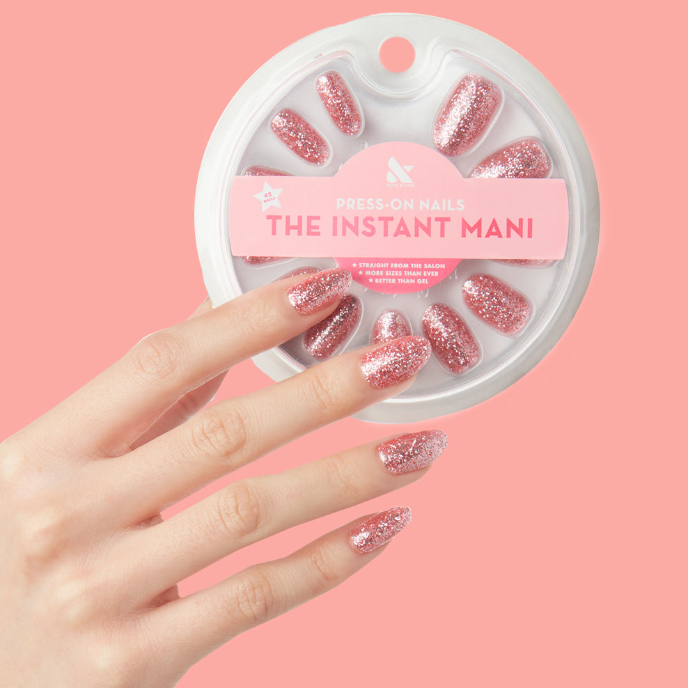 Pink Glitter Party | Oval | Medium、mySite、solidvoid