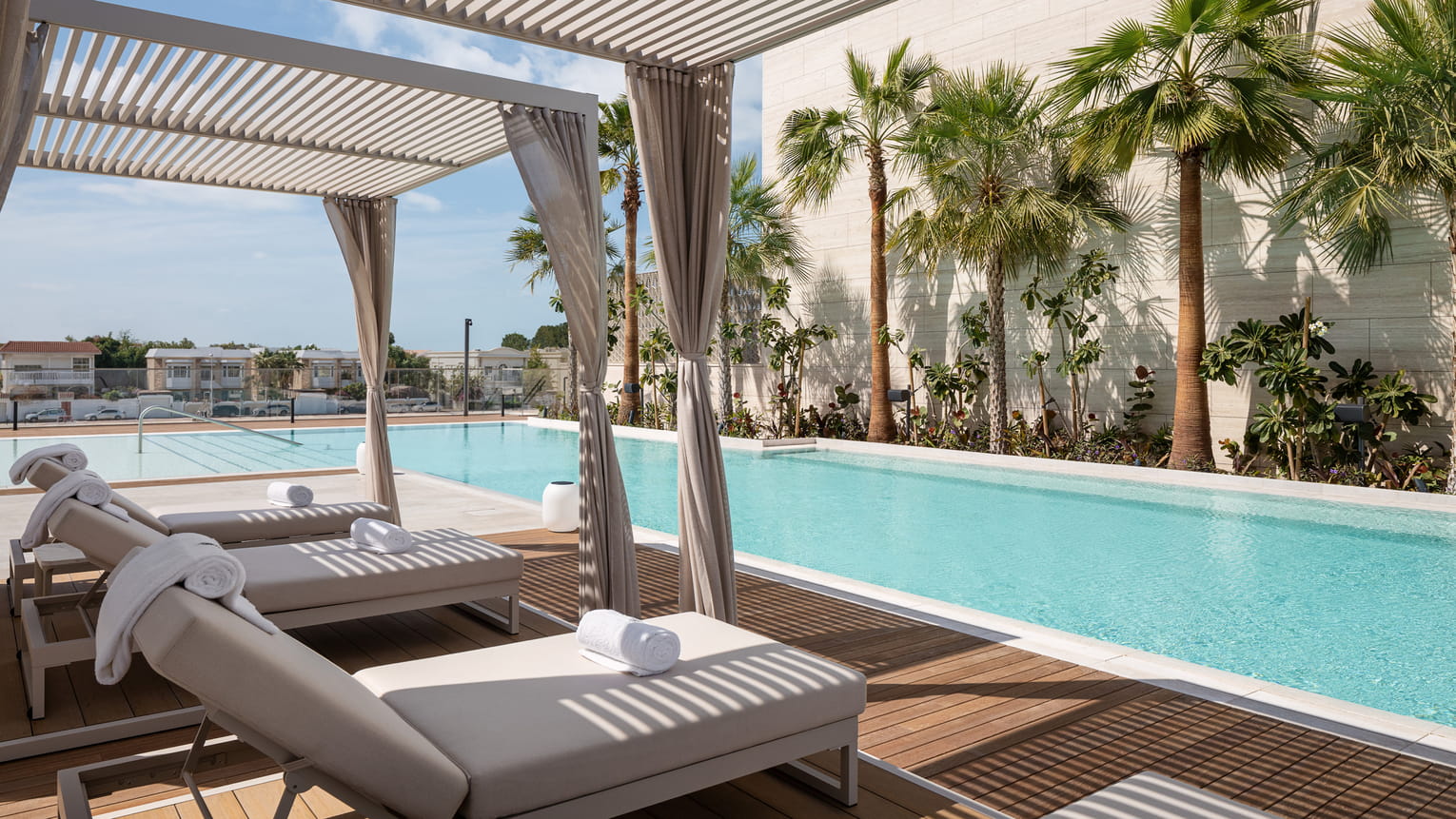 Four Seasons Residences、mySite、garminoutage.com