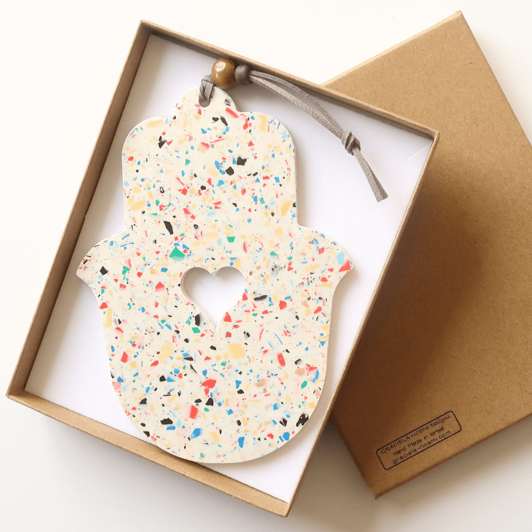 White and Rainbow Terrazzo Wall Hamsa、mySite、topwebapps