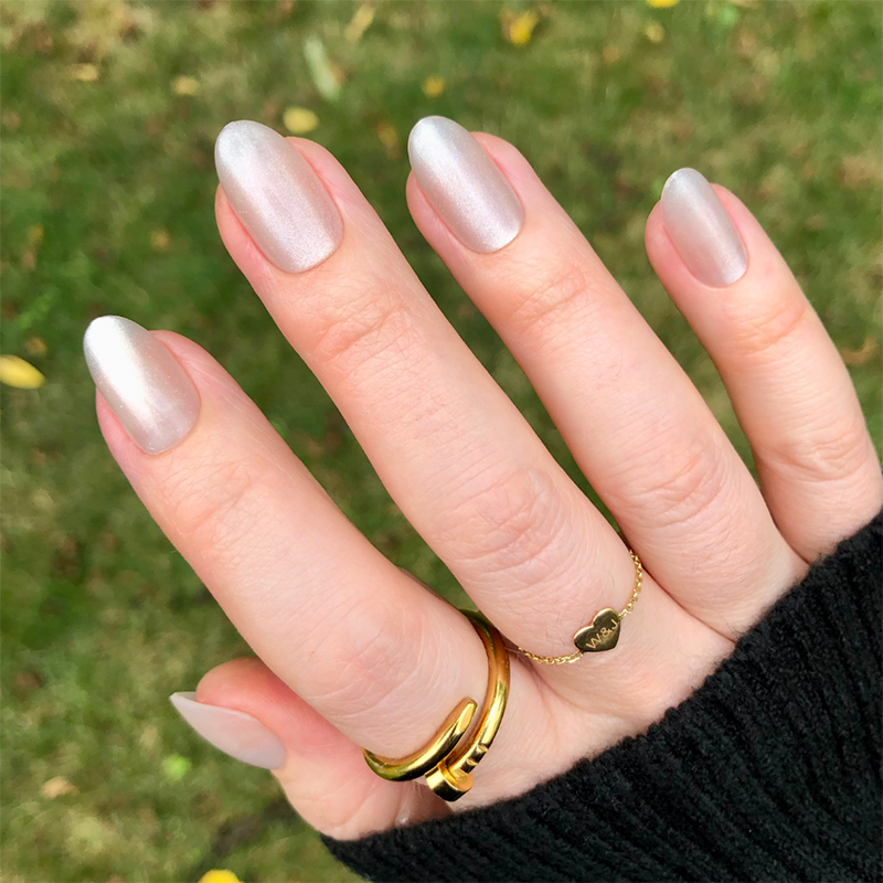 CDJ Velvet - Press-On | Medium | Oval、mySite、solidvoid