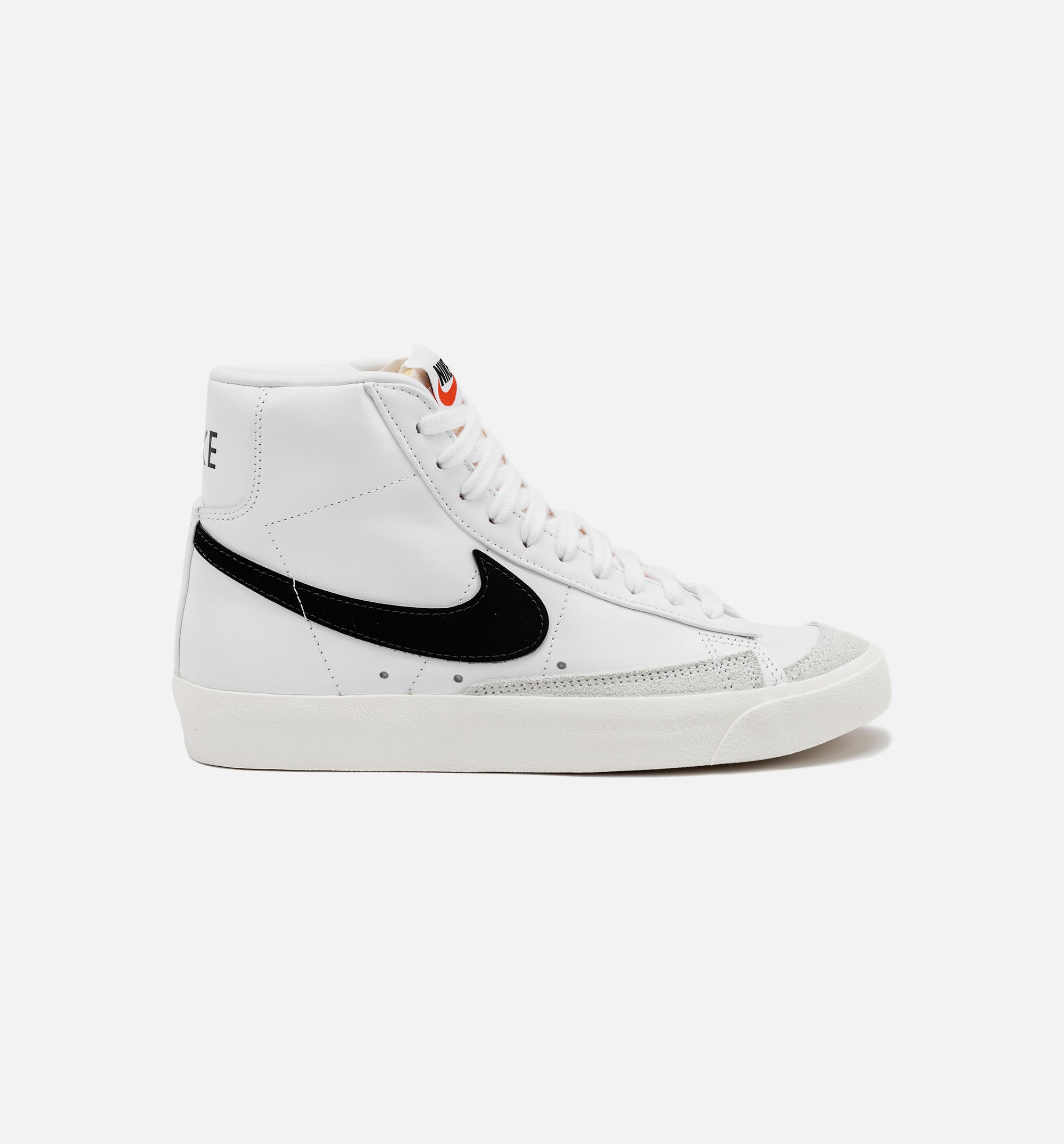 Blazer Mid 77 Womens Lifestyle Shoe - White/Black、mySite、dreamappss