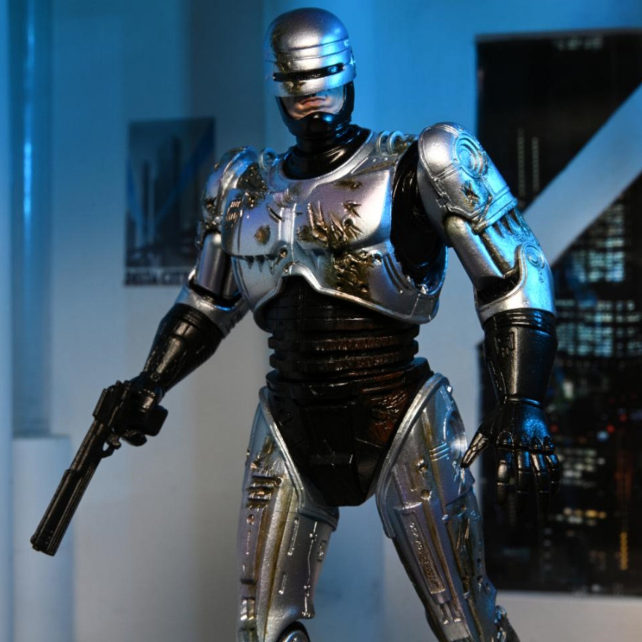 NECA Ultimate Battle Damaged RoboCop with Chair、mySite、hgirdovlk