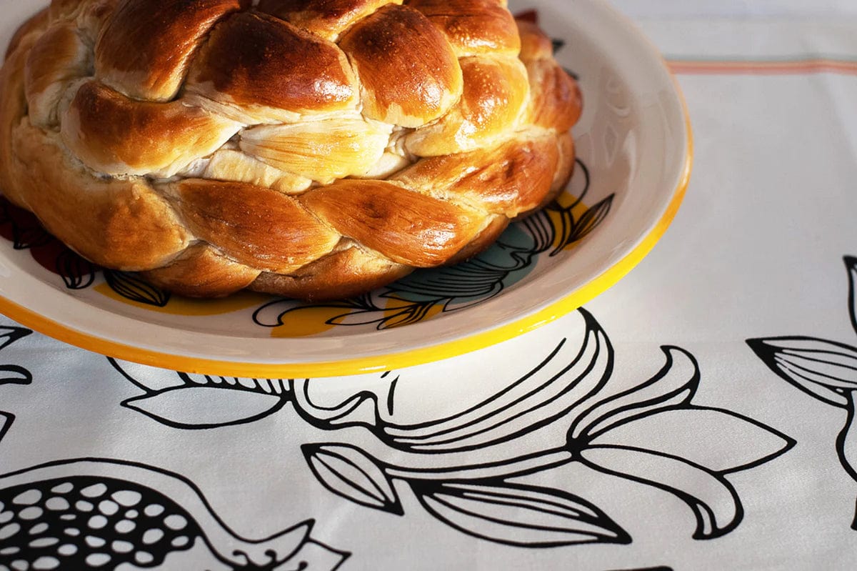 Metukah Challah Board by Chai Modern、mySite、topwebapps