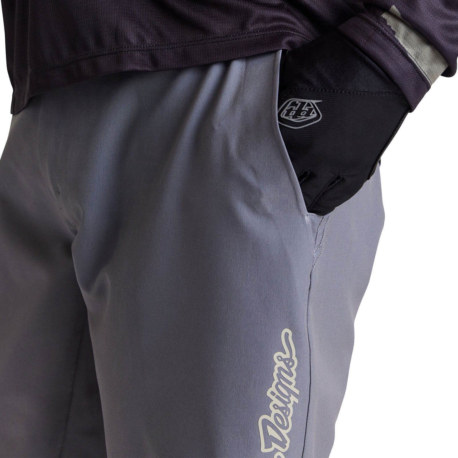 Flowline Superlyte Short Mono Charcoal、mySite、dreamappss